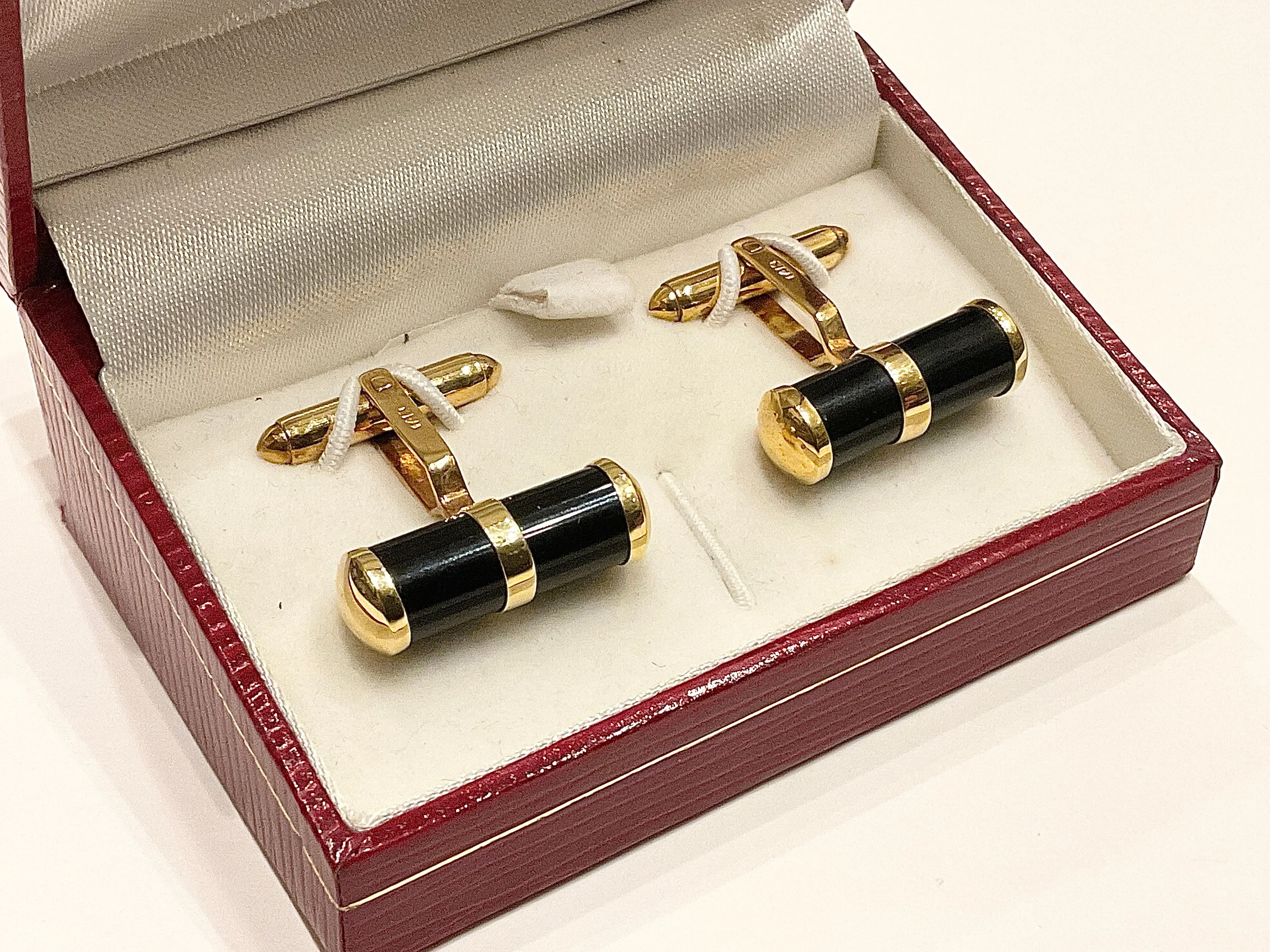 14k Yellow Gold & Black Onyx Barrel Cuff Links in Box