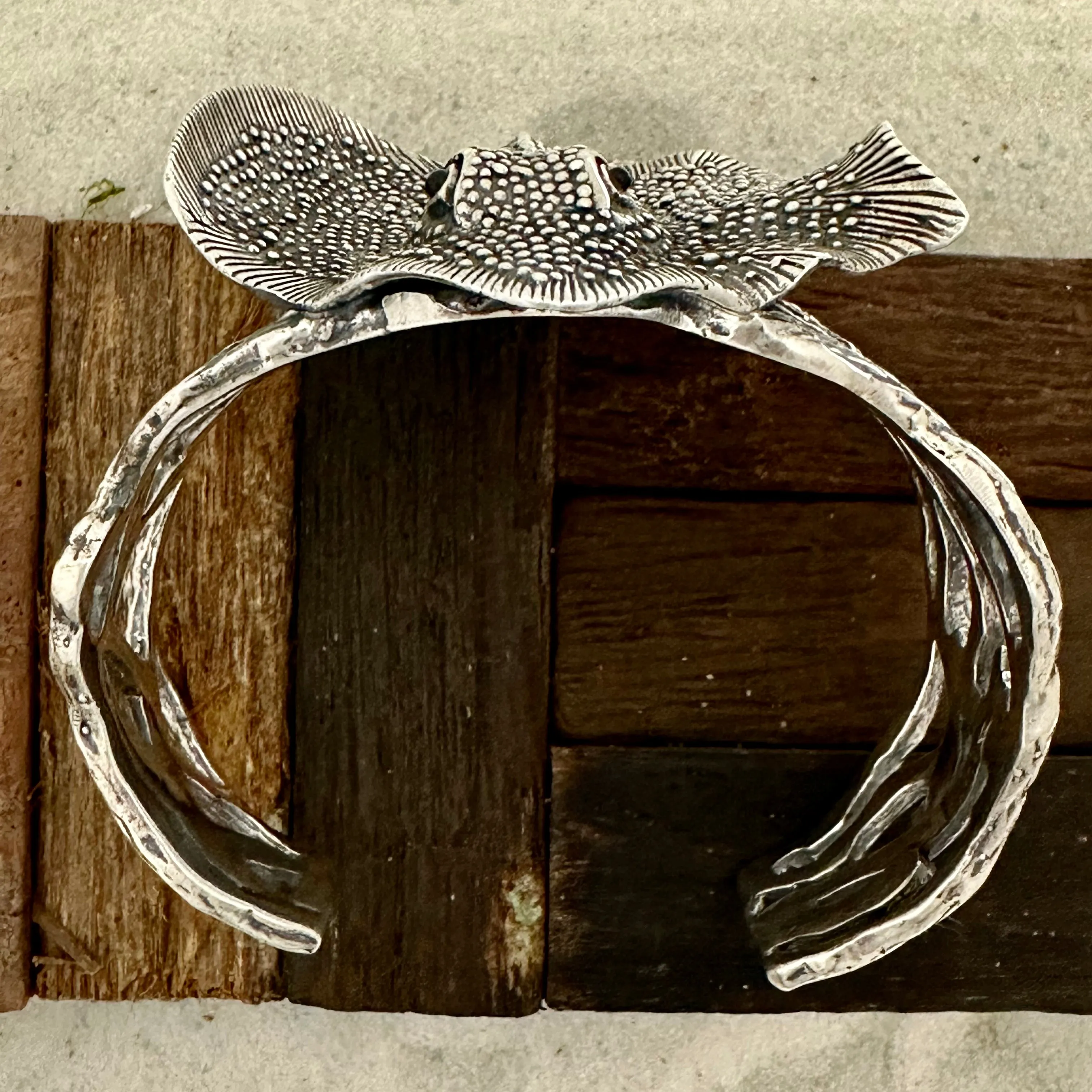 925 Sterling Silver Sting Ray Cuff Bracelet