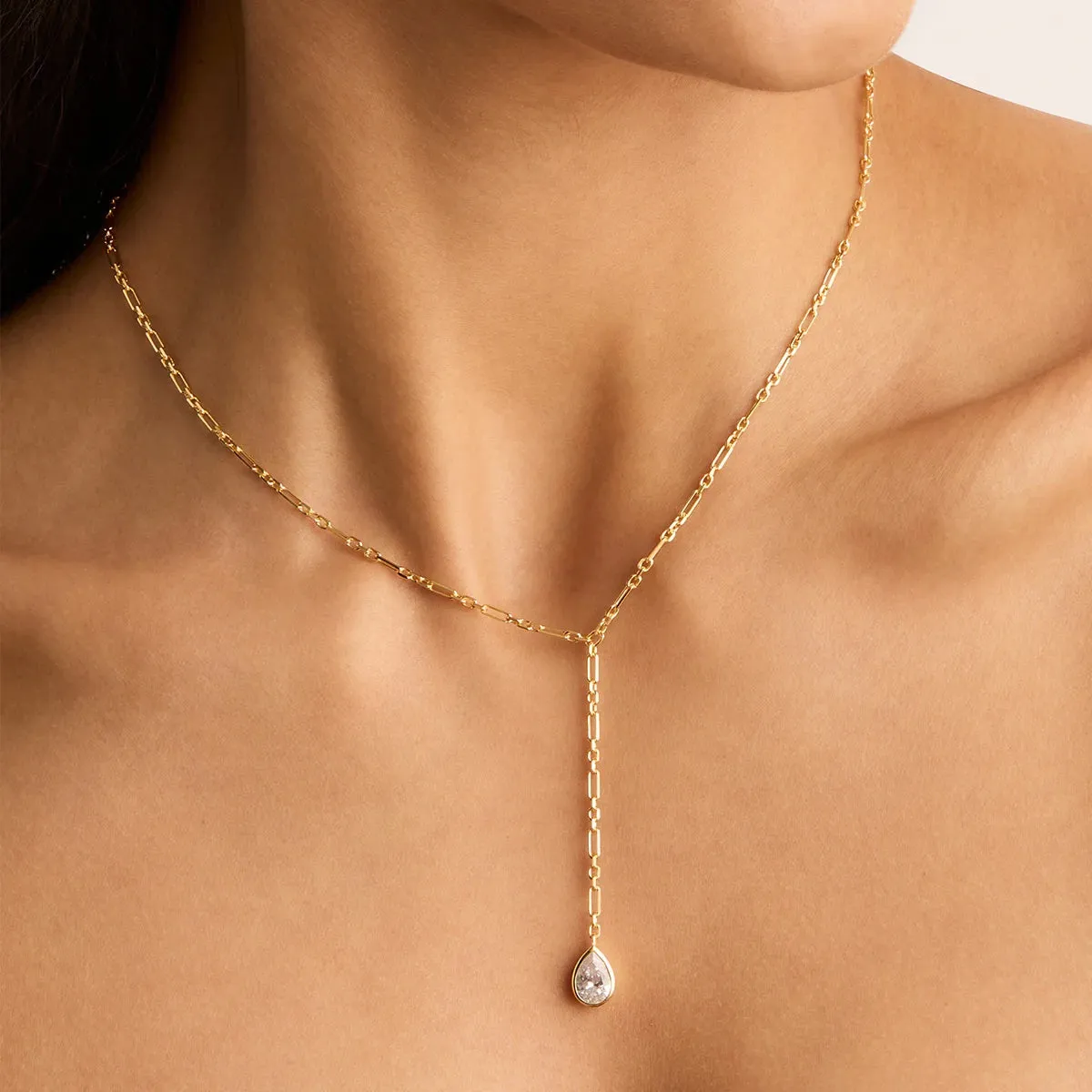 Adored Lariat Necklace GOLD