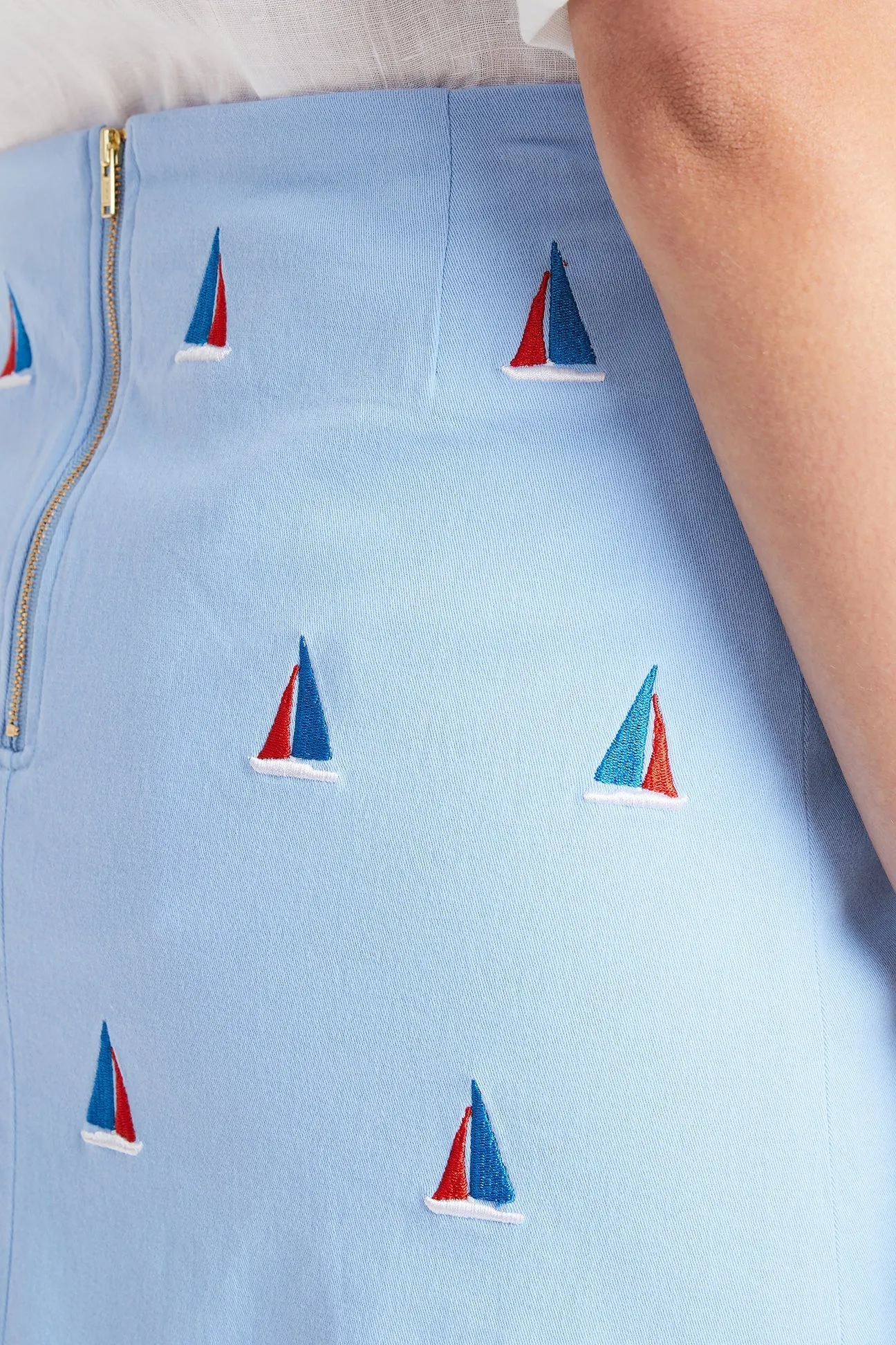 Ali Skirt Stretch Twill Liberty with Americana Sailboat