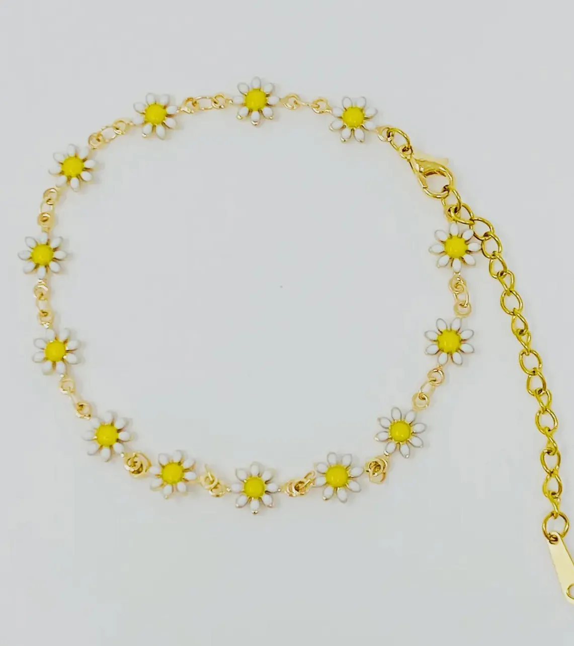 All Around Daisy Bracelet