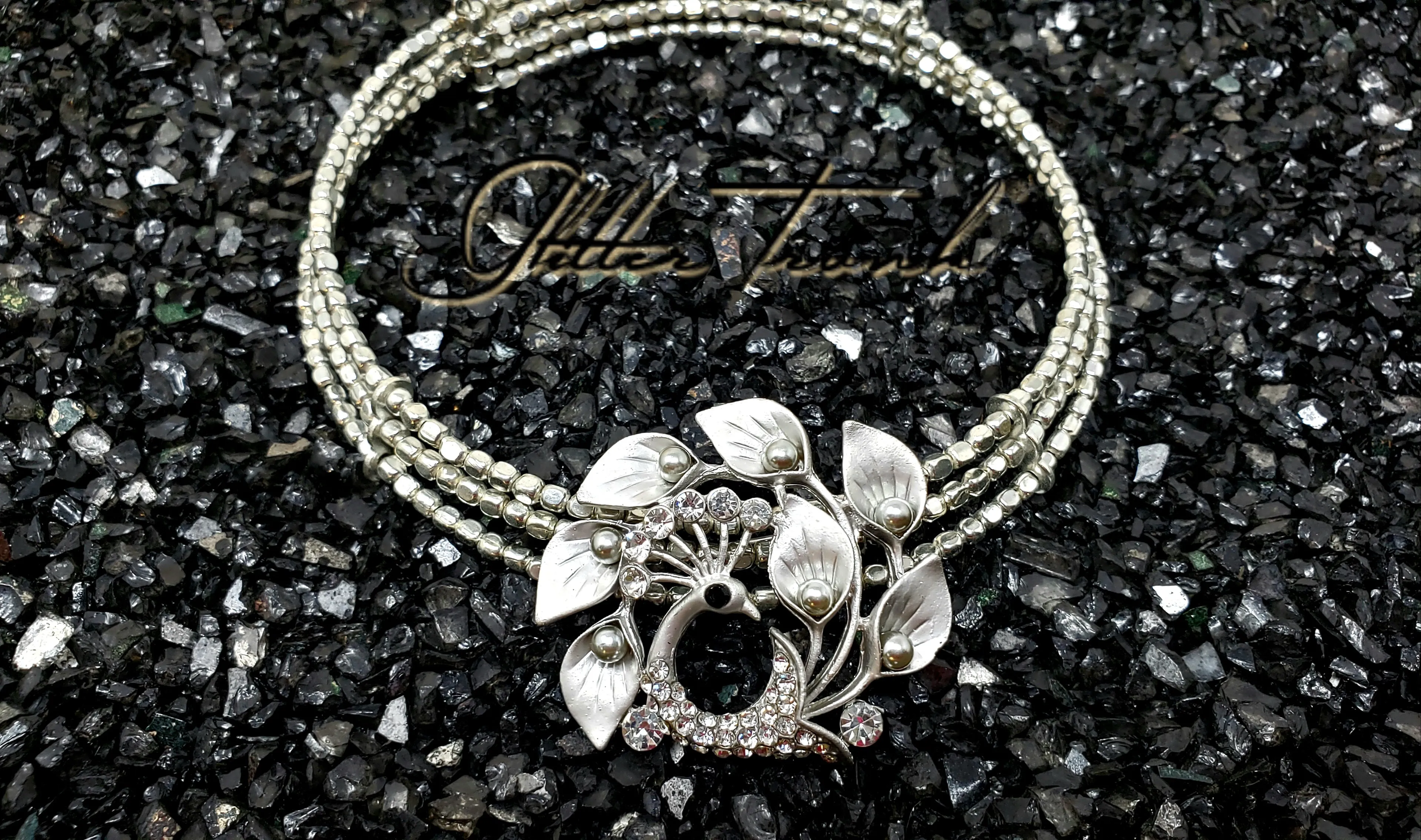 Alpita Peacock Pendant