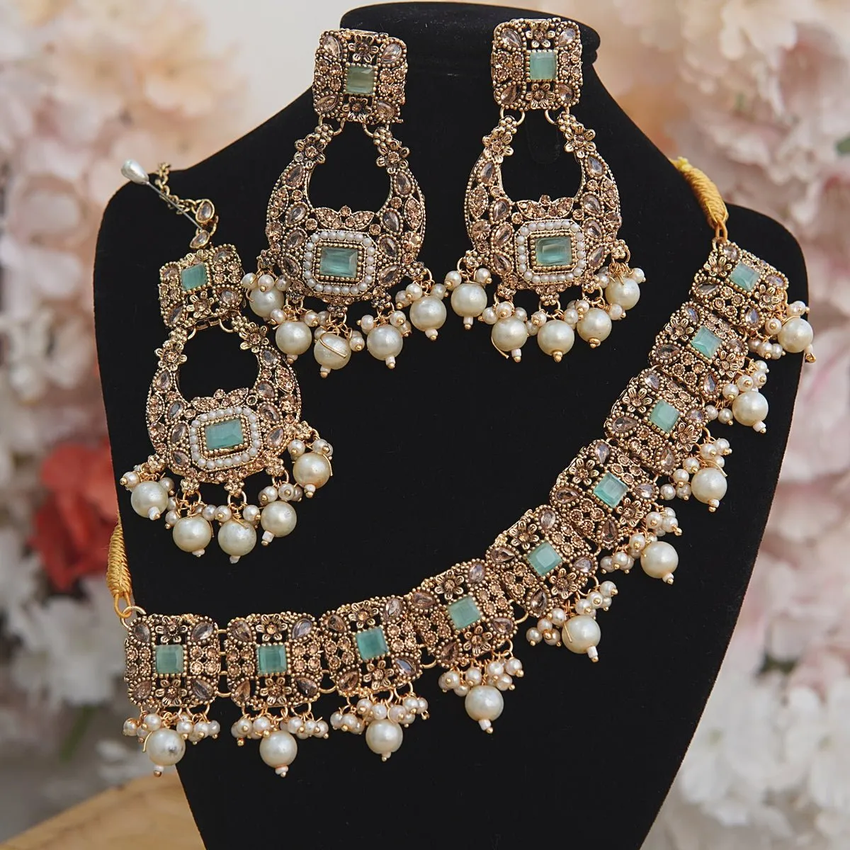 Antique Gold Semi-Gems Guluband Set