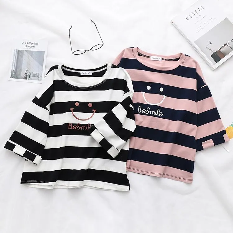 'Be Smile' 3/4 Sleeve Crop T-Shirt