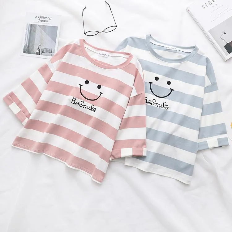 'Be Smile' 3/4 Sleeve Crop T-Shirt
