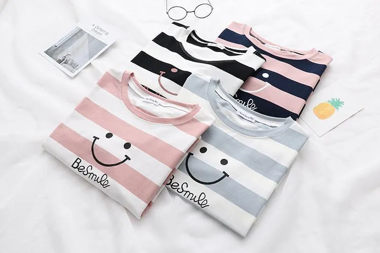 'Be Smile' 3/4 Sleeve Crop T-Shirt