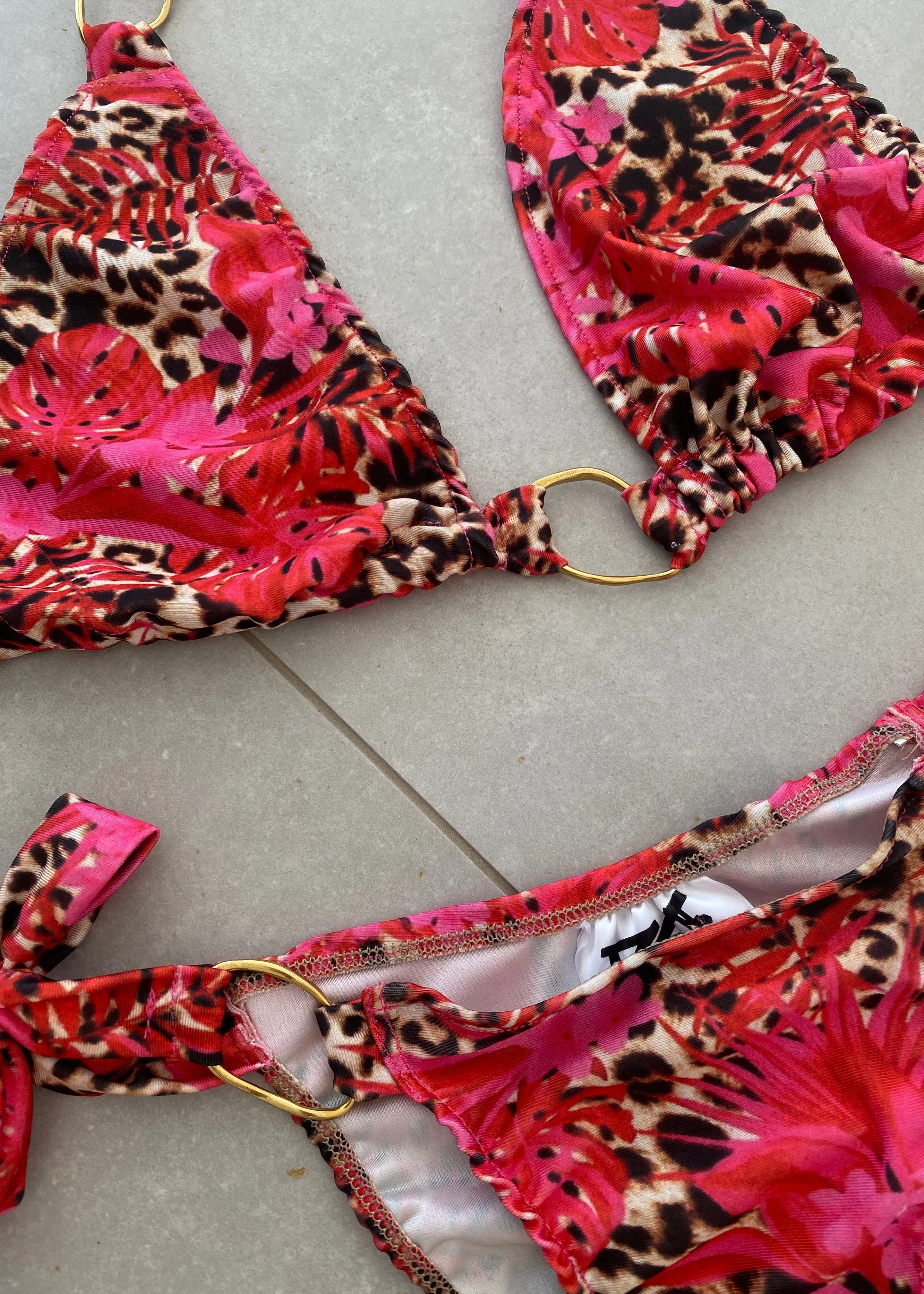 Bikini & Flippy Skirt Set in 90s Leopard Floral Print