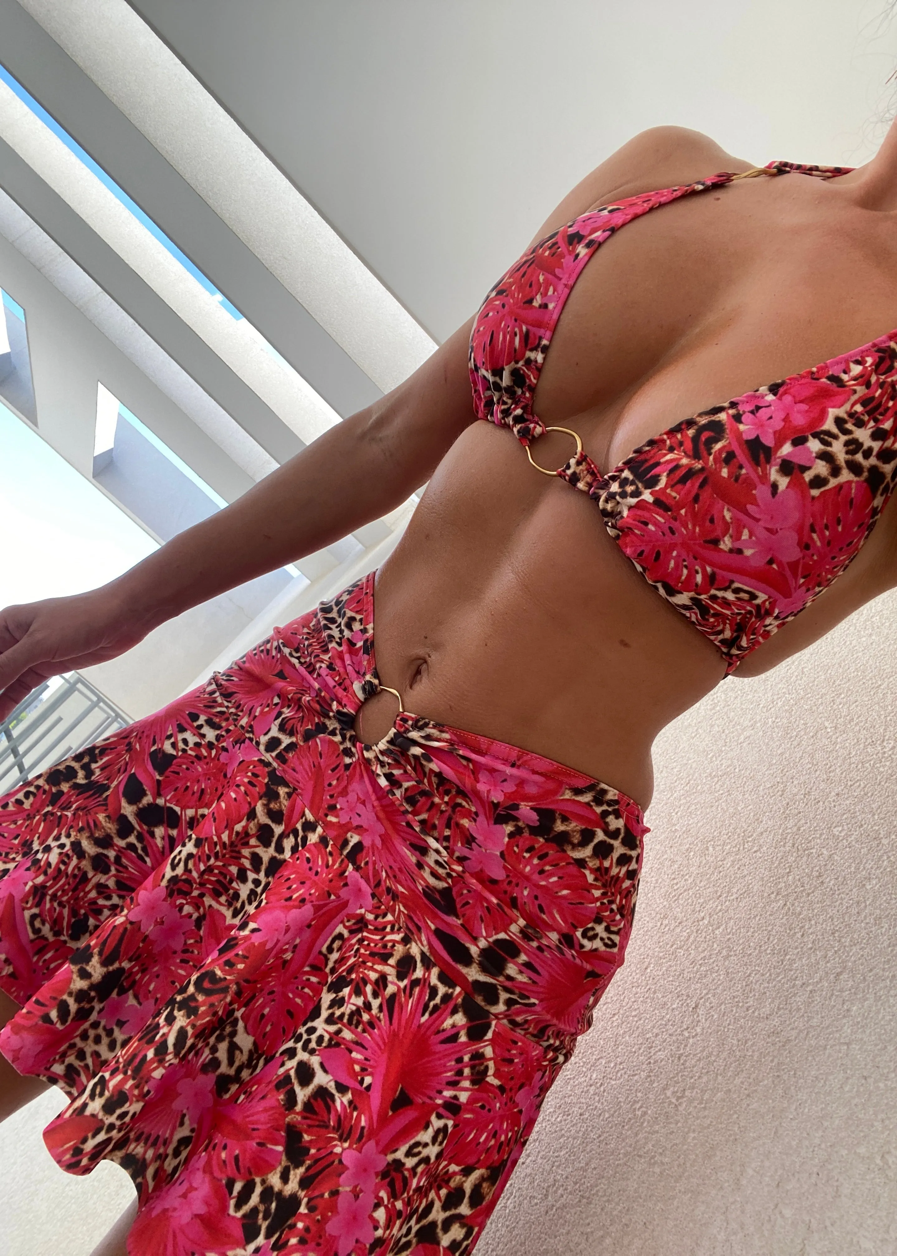 Bikini & Flippy Skirt Set in 90s Leopard Floral Print
