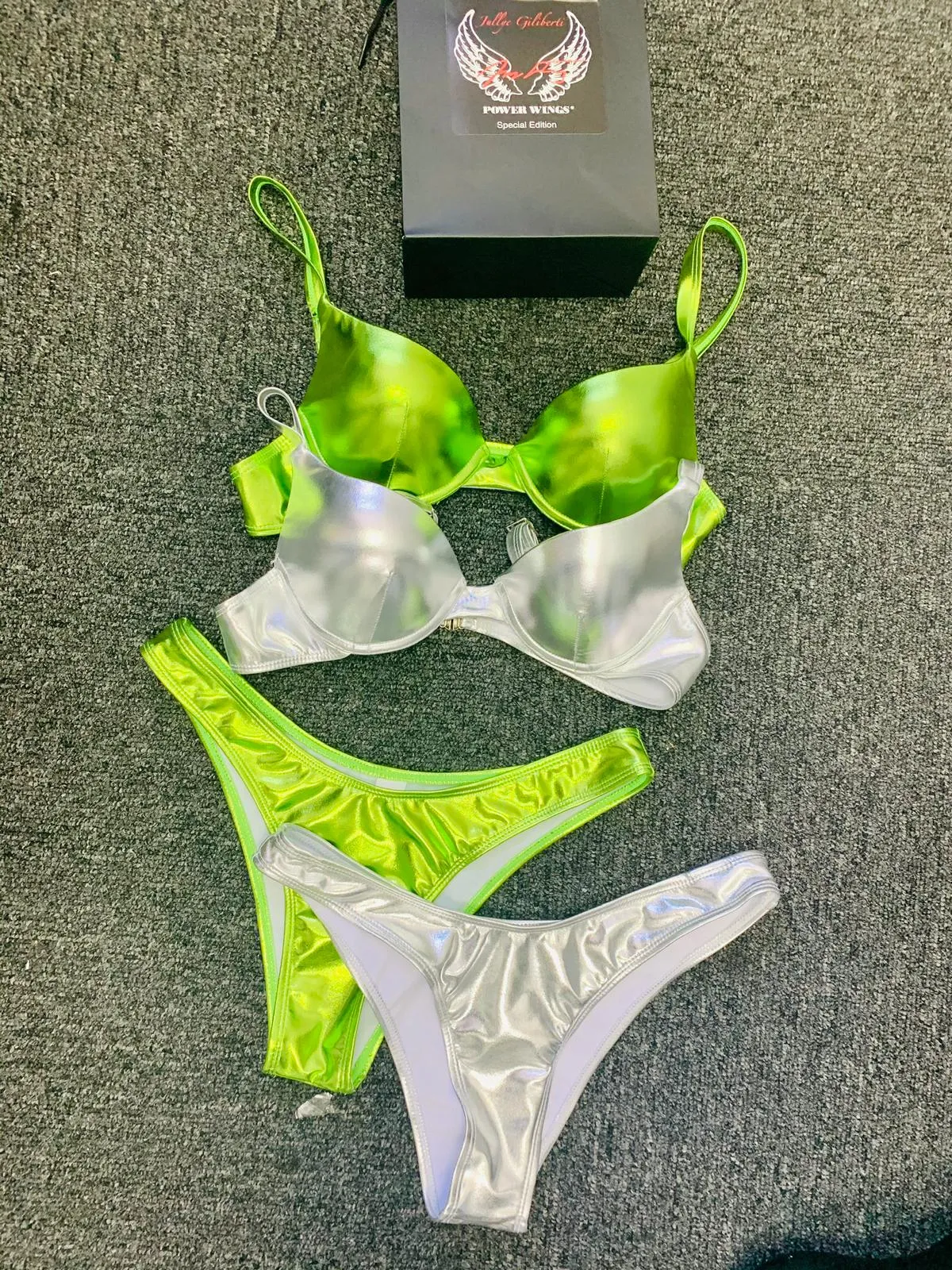 Bikini Love Collection Color Silver - Power Wings By Jullye Giliberti