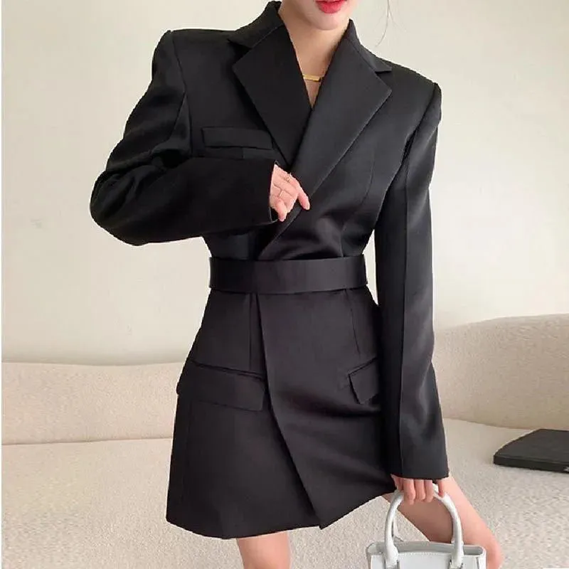 Casual British Mid Length Black Suit