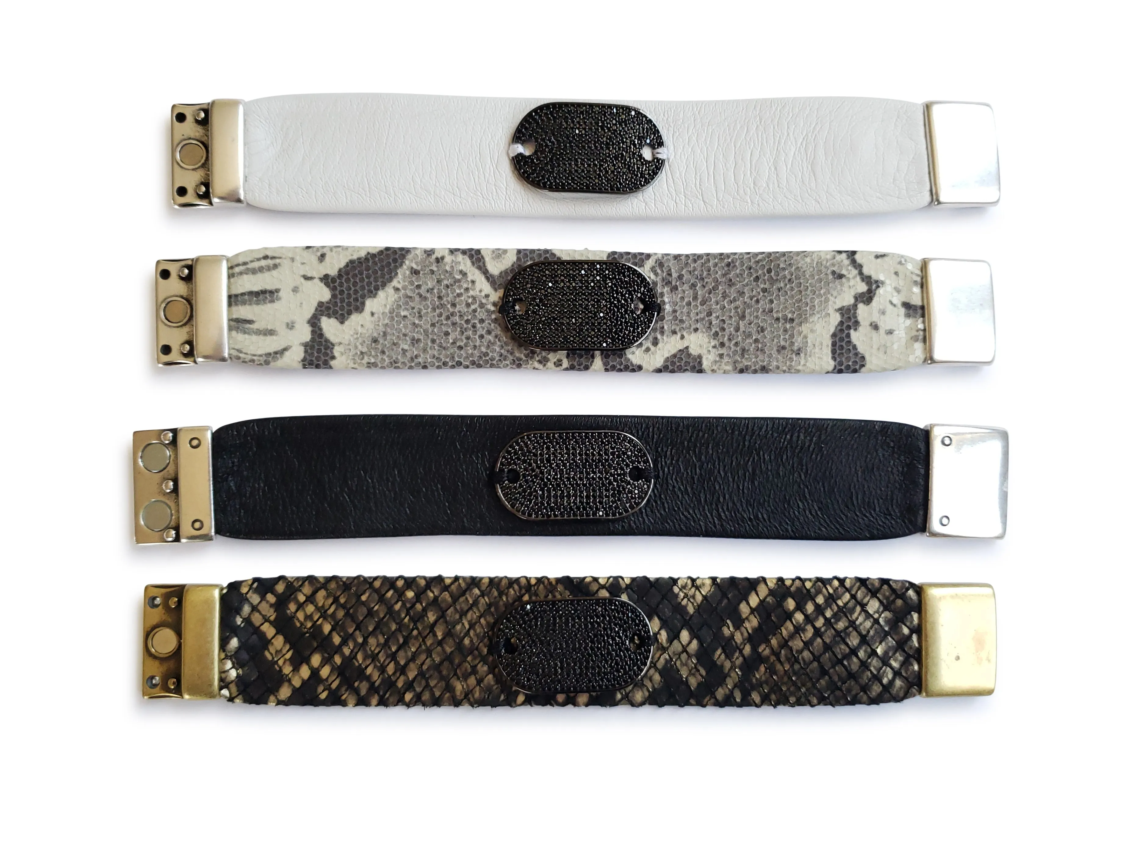 Classic Gunmetal Rectangle Micro Pave SZ Tag Bracelet
