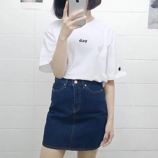 DAY/NIGHT Embroidery T-Shirt