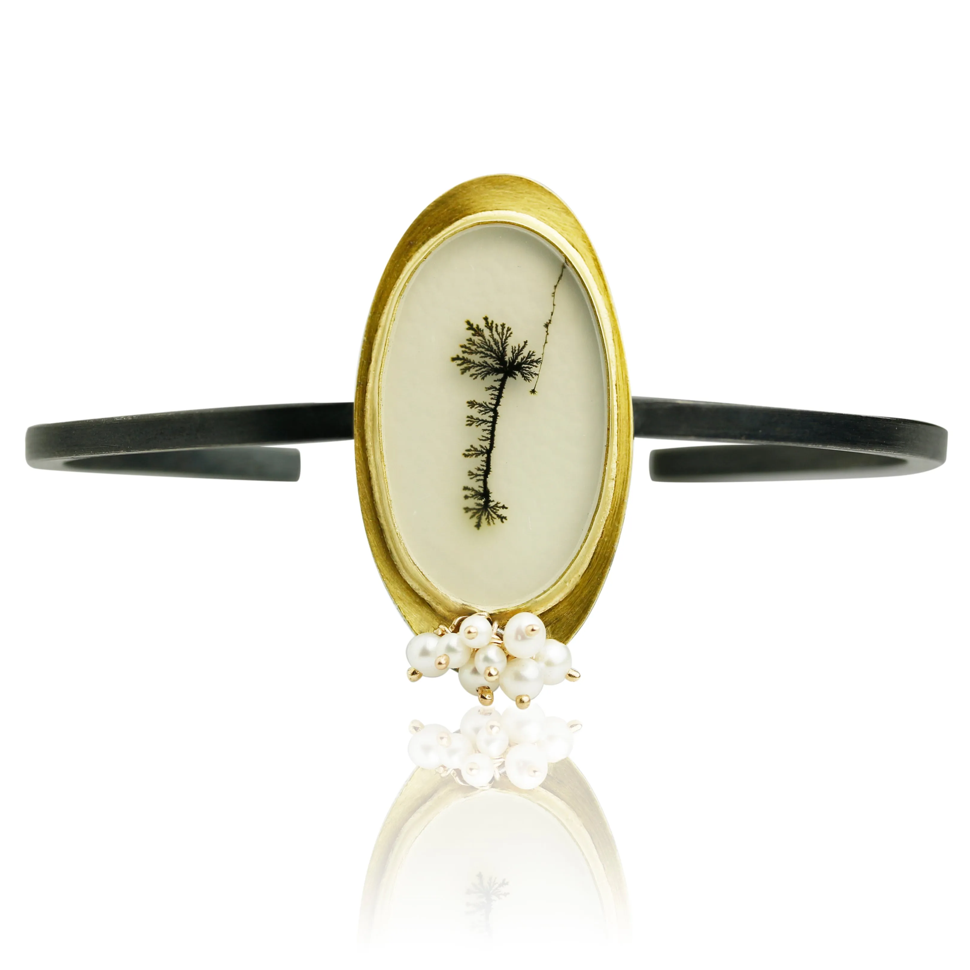 Dendritic Agate Cuff with Pearl Cluster