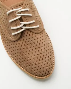 Derby Punch Overlay - Taupe