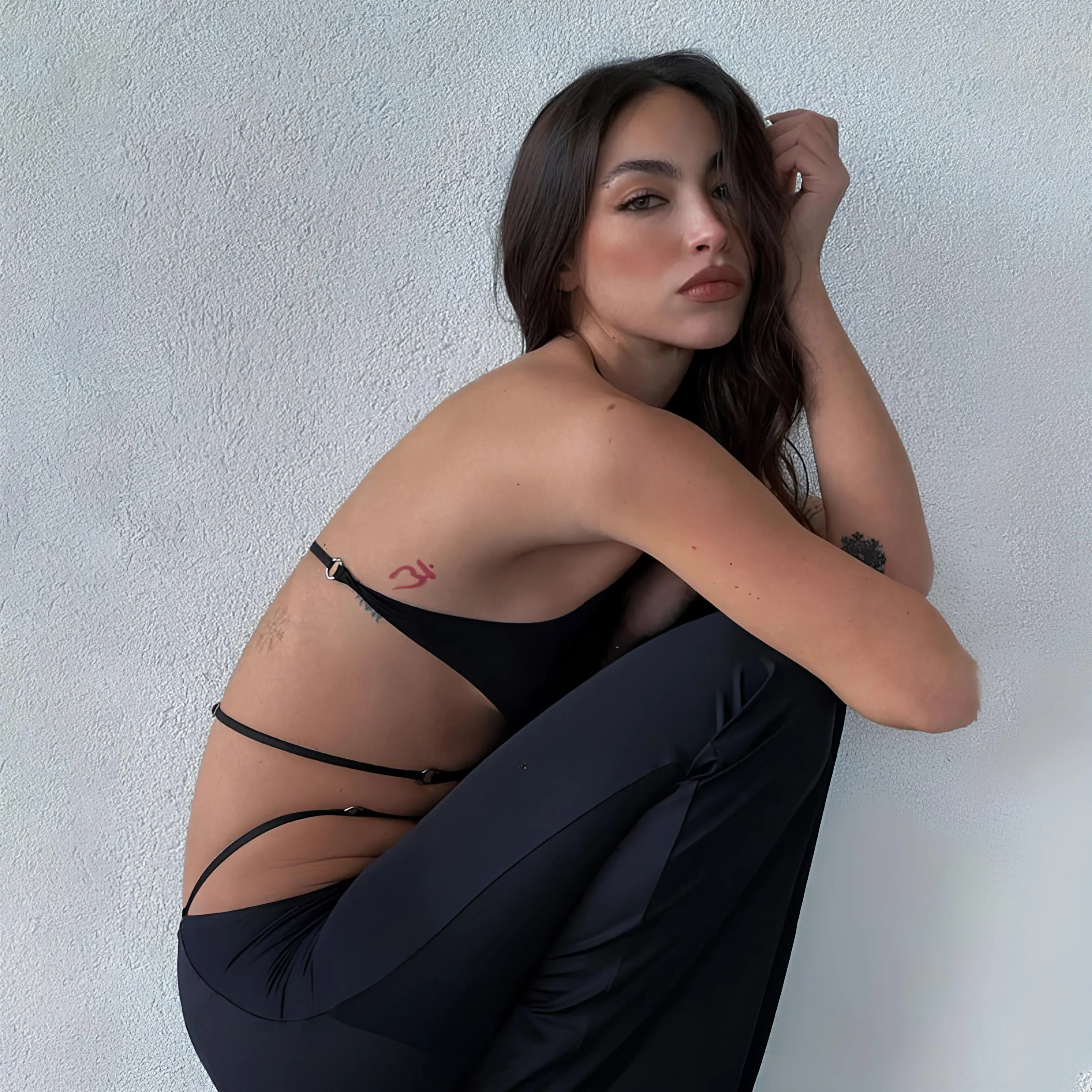 Elegant 2-Piece Pants Set - Sleeveless Top & Maxi Trousers