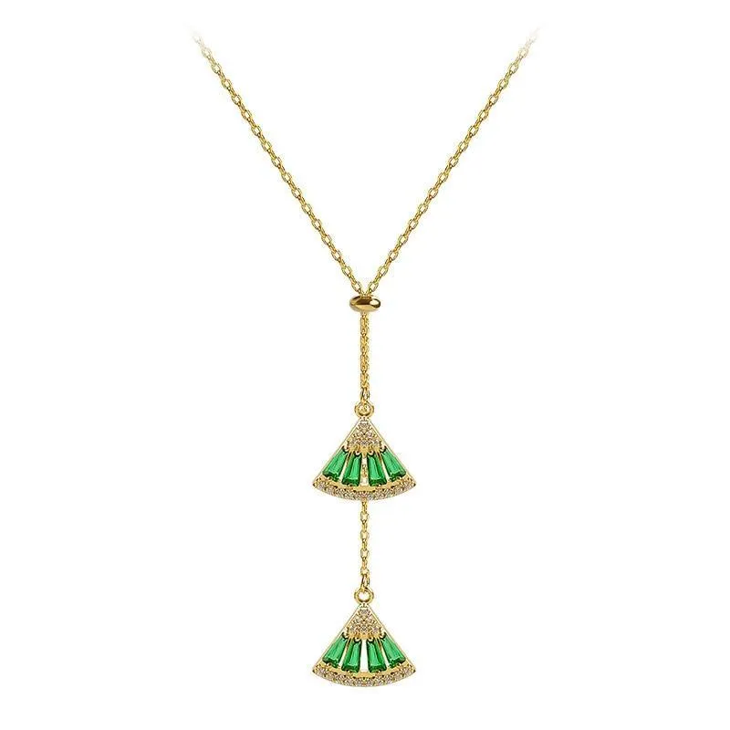Elegant Classic Green White Crystal Geometric Necklace Luxury Pendant Chokers Modern Necklace For Women Statement Jewelry