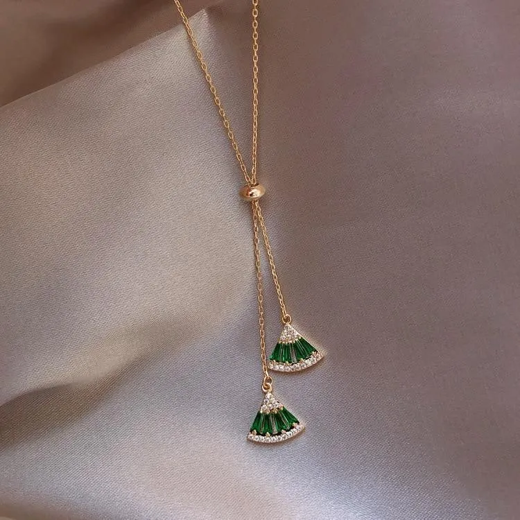 Elegant Classic Green White Crystal Geometric Necklace Luxury Pendant Chokers Modern Necklace For Women Statement Jewelry