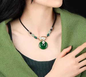 Elegant Green Emerald & Shell Flower Necklace
