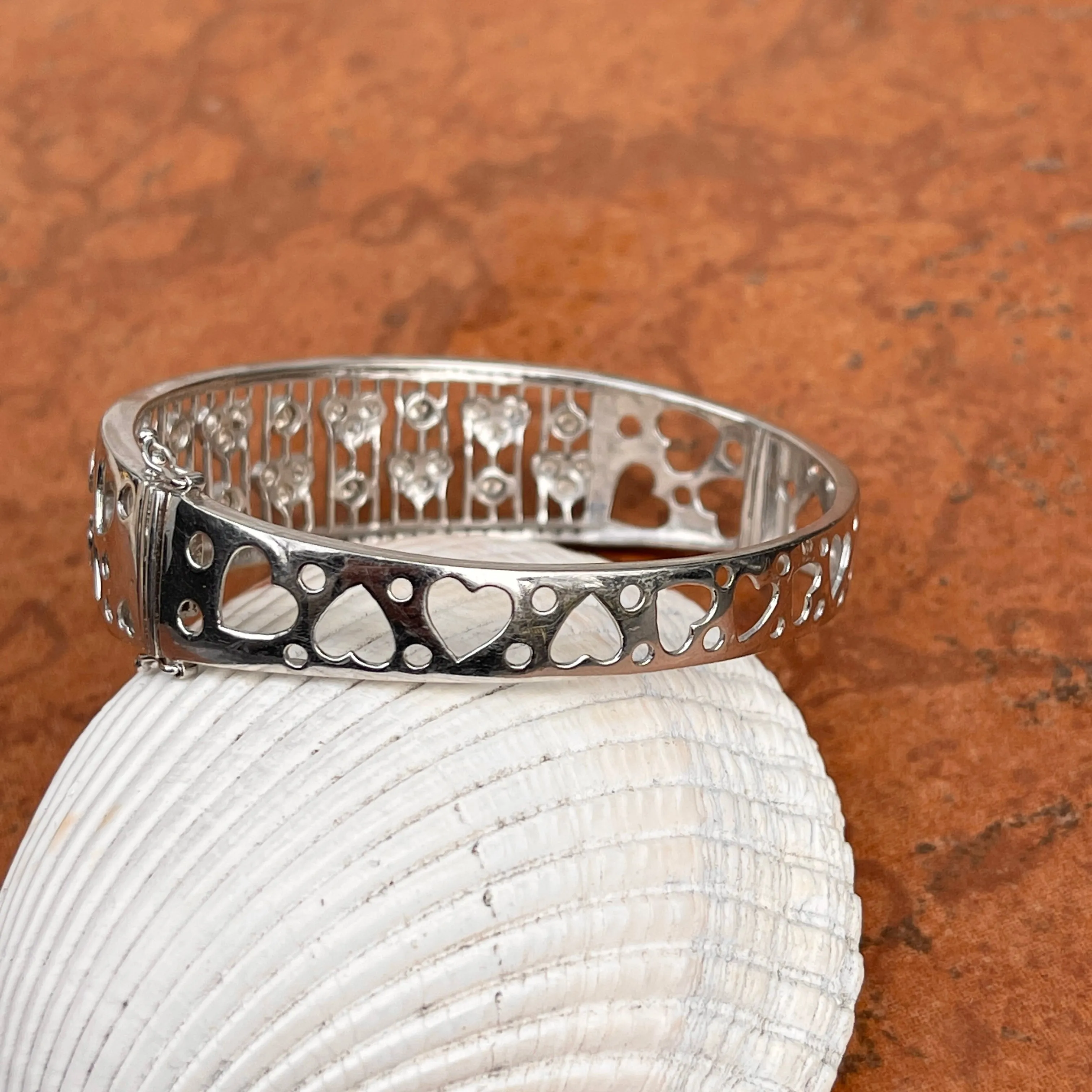 Estate 14KT White Gold Filigree Pave Diamond Hearts Hinged Bangle Cuff Bracelet