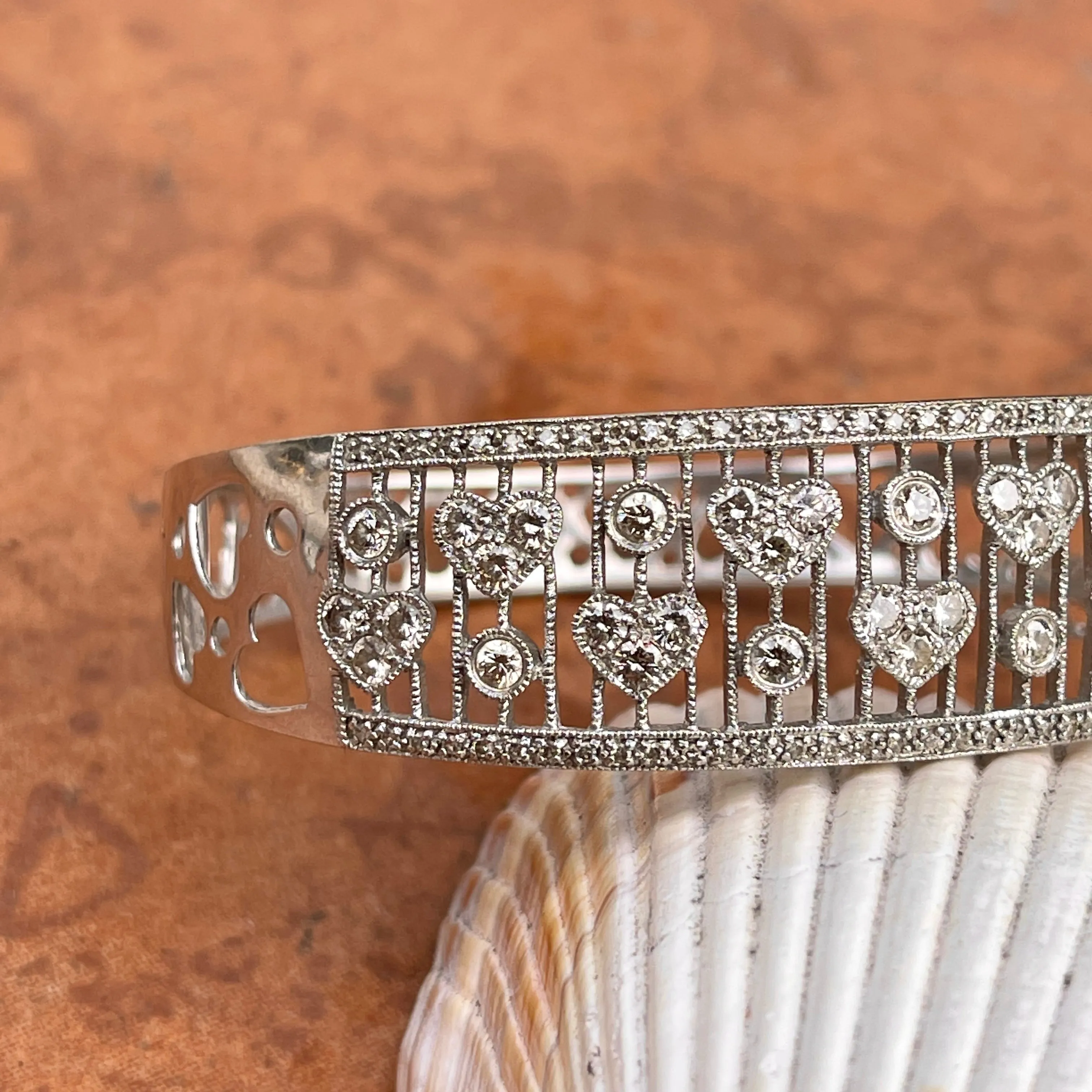 Estate 14KT White Gold Filigree Pave Diamond Hearts Hinged Bangle Cuff Bracelet