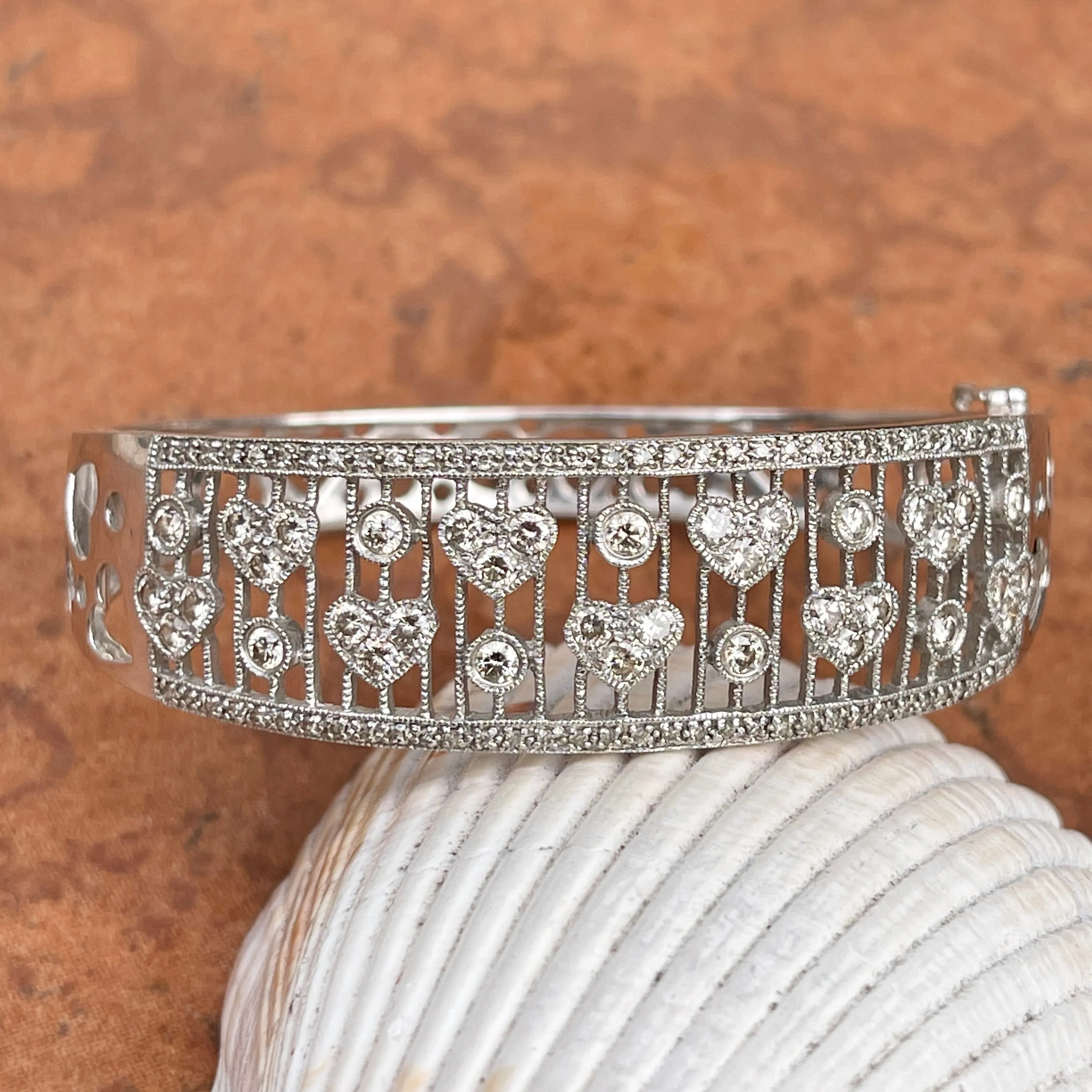 Estate 14KT White Gold Filigree Pave Diamond Hearts Hinged Bangle Cuff Bracelet