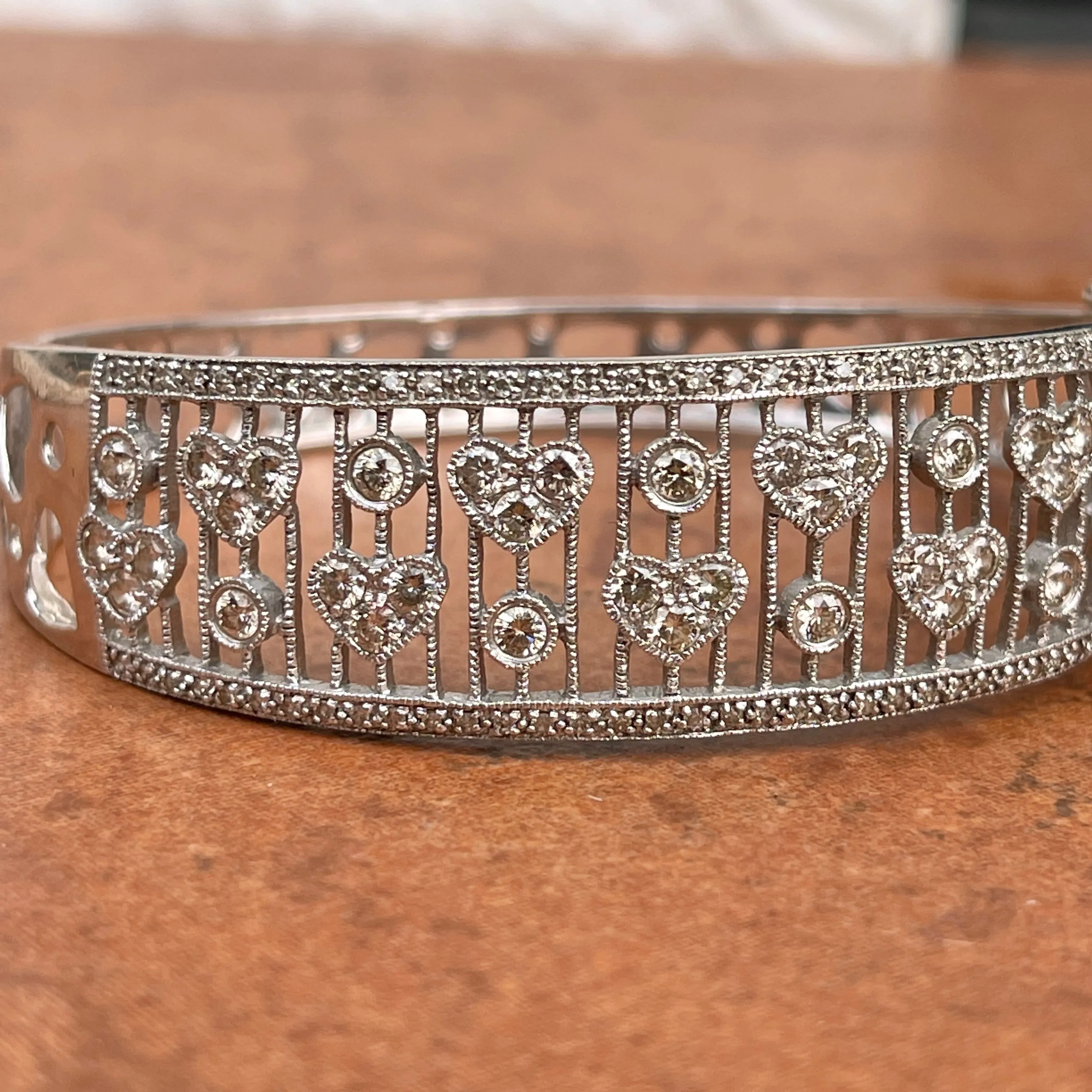 Estate 14KT White Gold Filigree Pave Diamond Hearts Hinged Bangle Cuff Bracelet