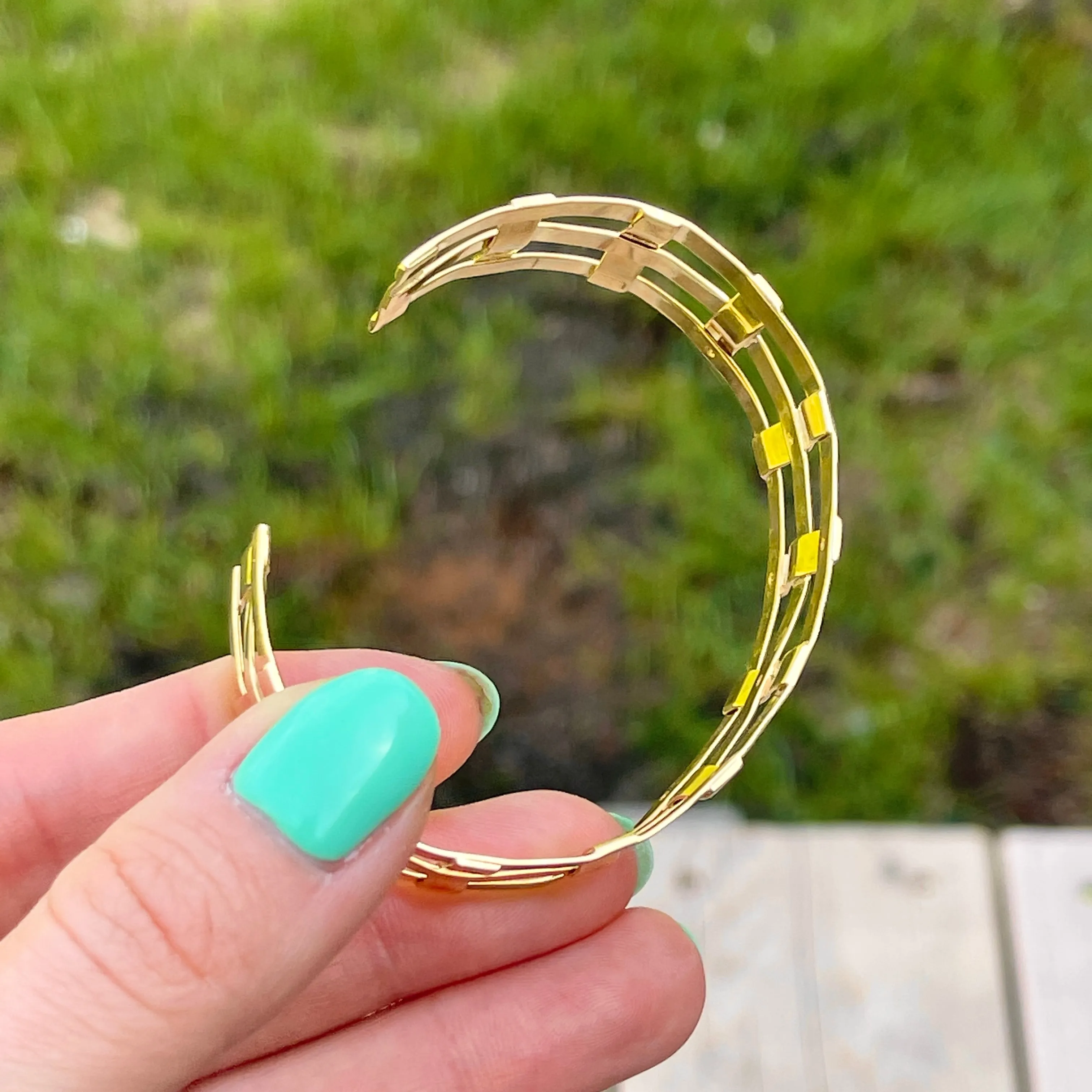 Estate 14KT Yellow Gold Matte Mid Century Scattered Diamond Cuff Bracelet