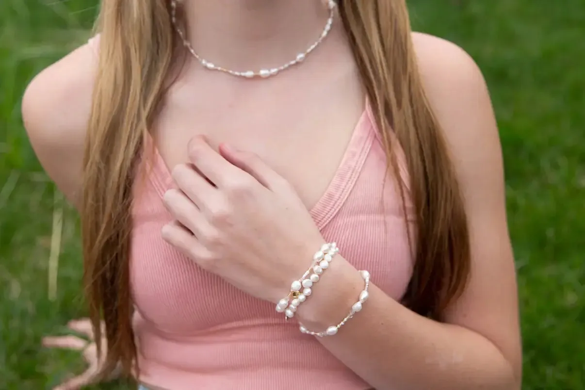 FRESHWATER KESHI PEARL BRACELET