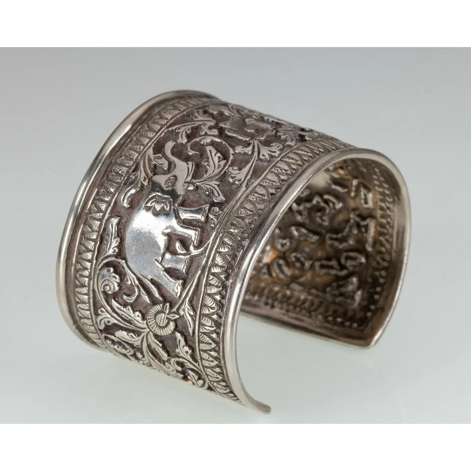 Gorgeous Repousse Elephant Sterling Cuff Bracelet 47mm Wide, 86.7g