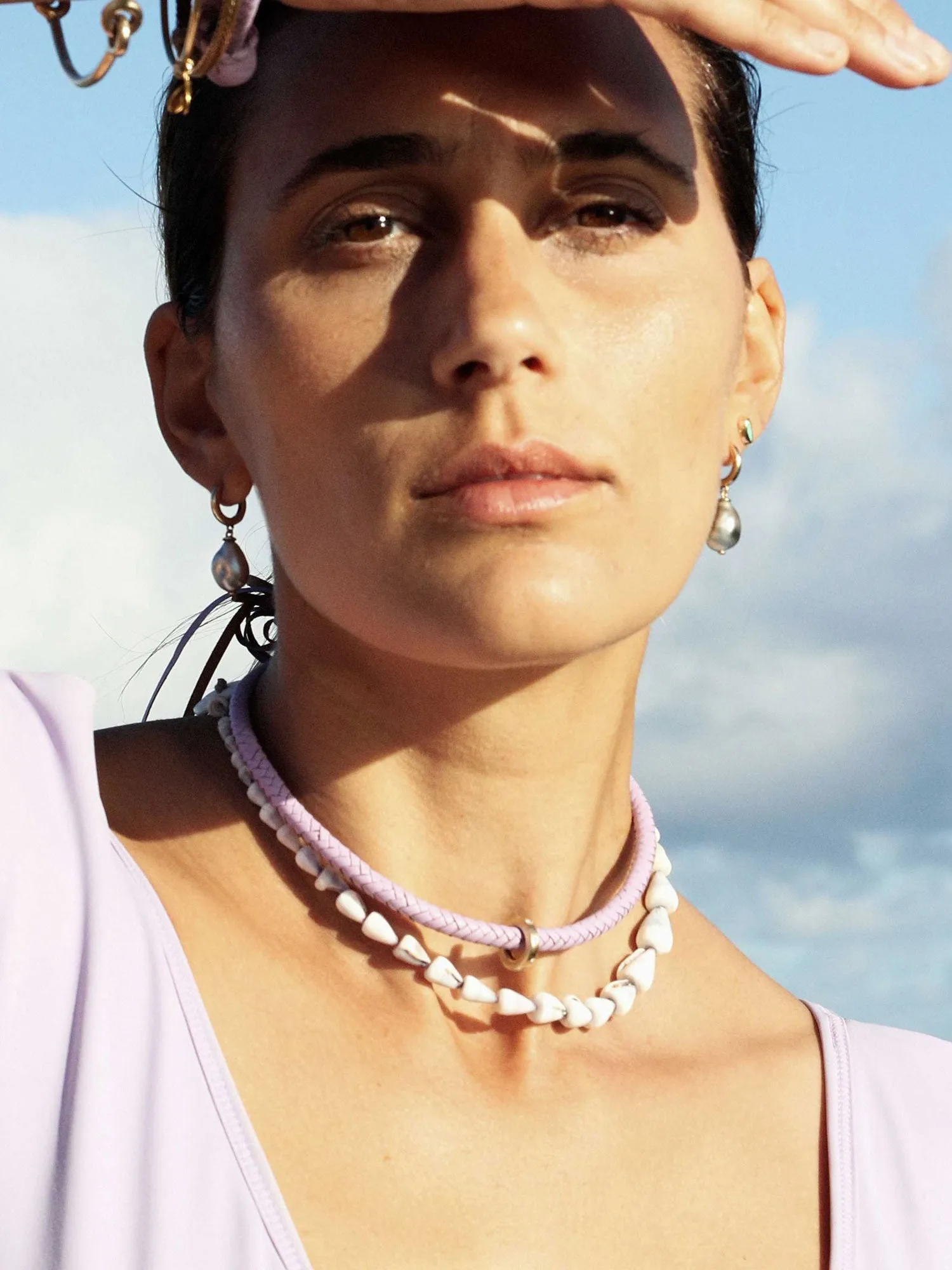 HANALEI 14KT GOLD LEATHER CHOKER with diamonds