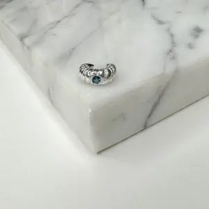 Happy Mantis Ear Cuff
