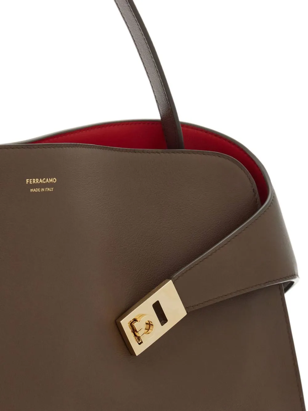 Hug medium leather tote bag