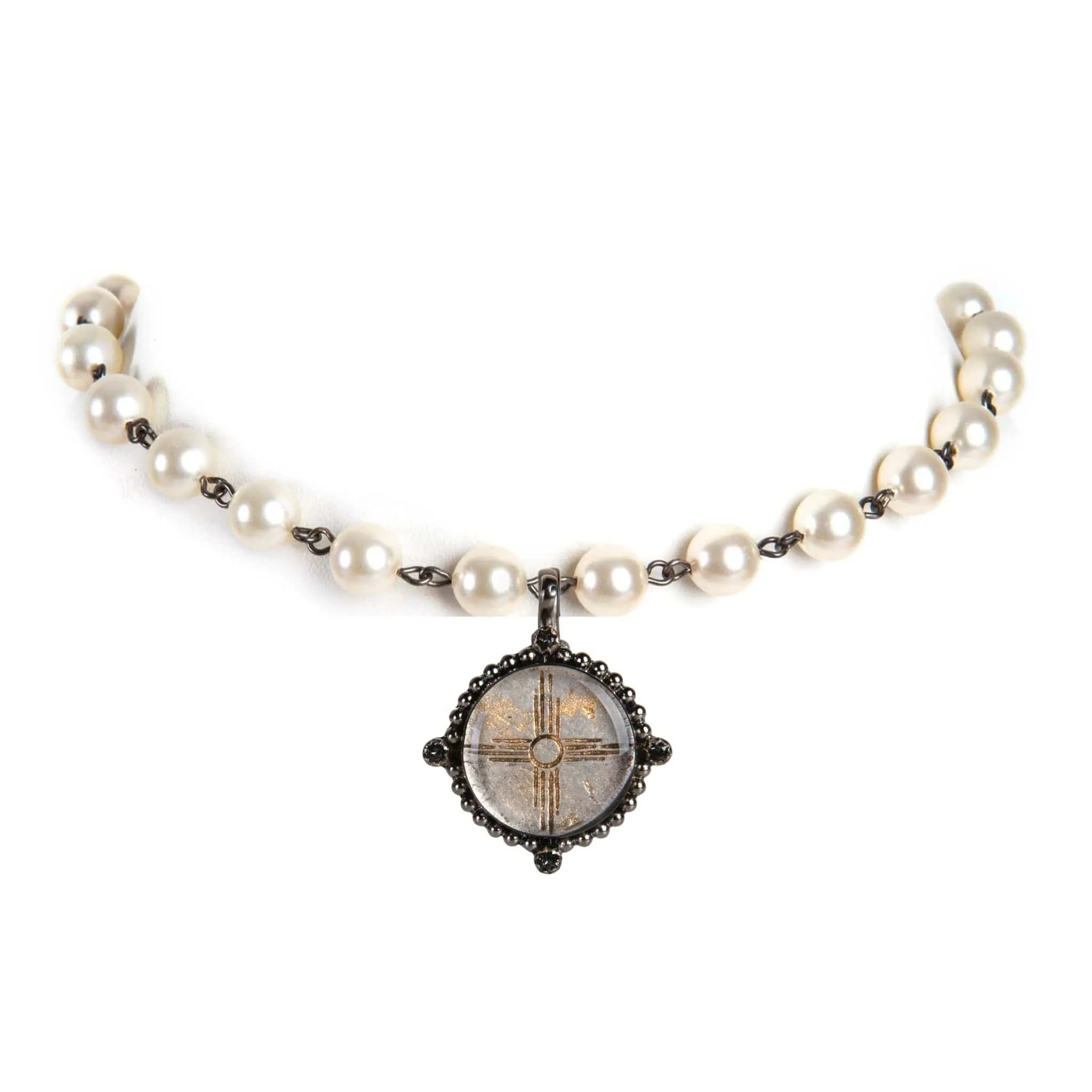Iconic 6mm Cream Pearl Choker with Medallions
