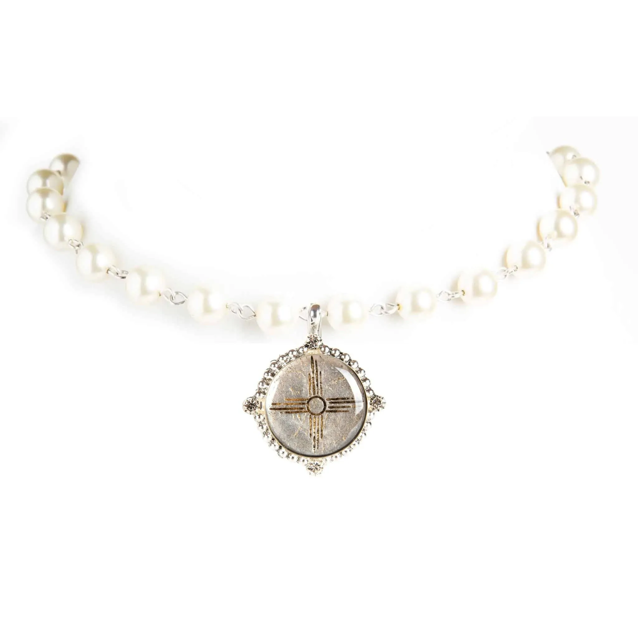 Iconic 6mm Cream Pearl Choker with Medallions