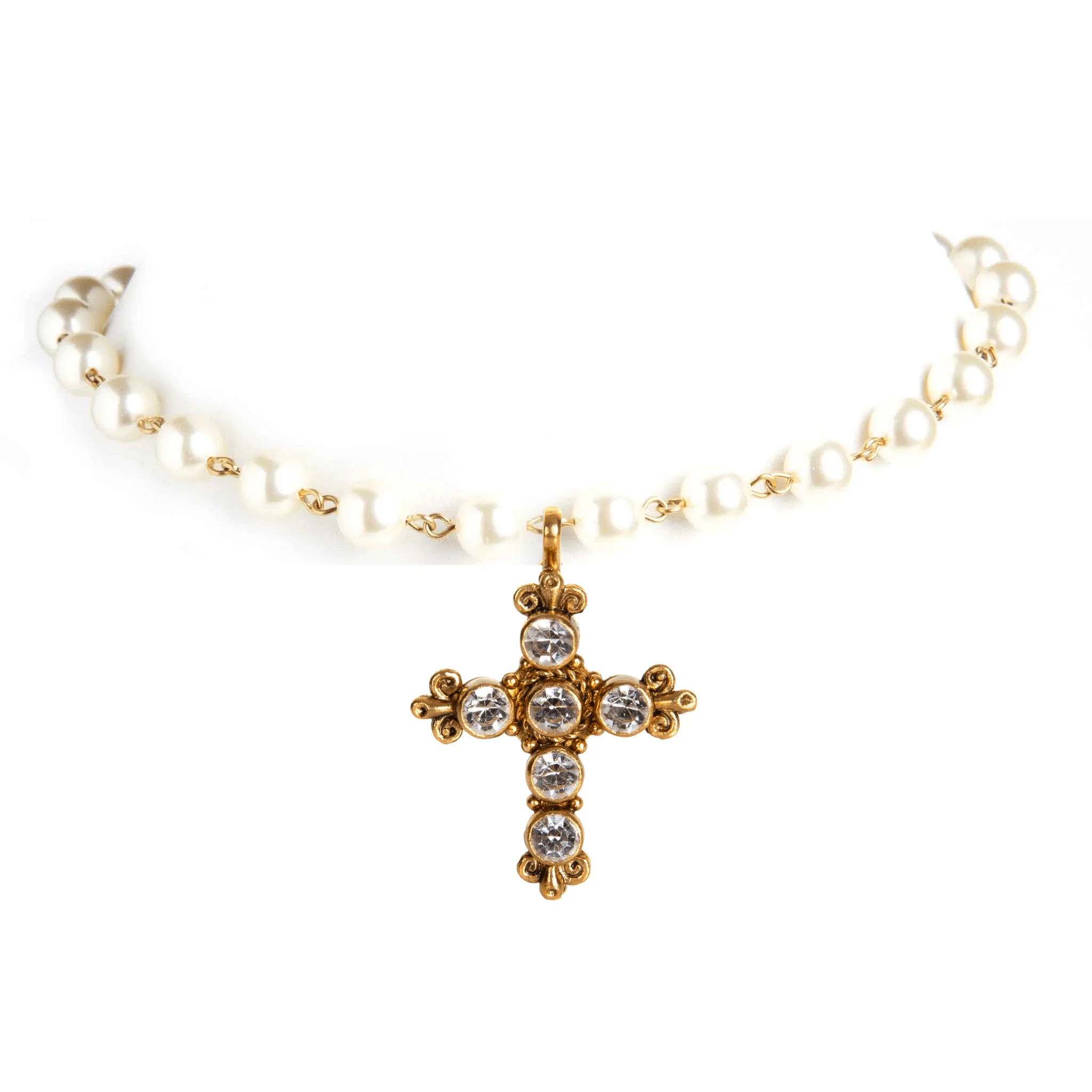 Iconic 6mm Cream Pearl Choker with Medallions