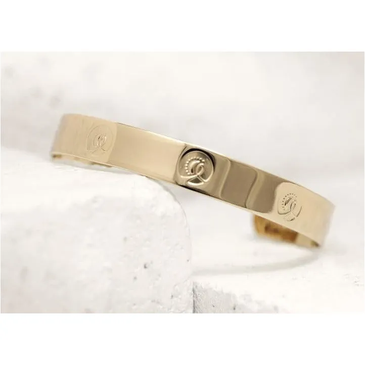 Independent Cuff Bracelet