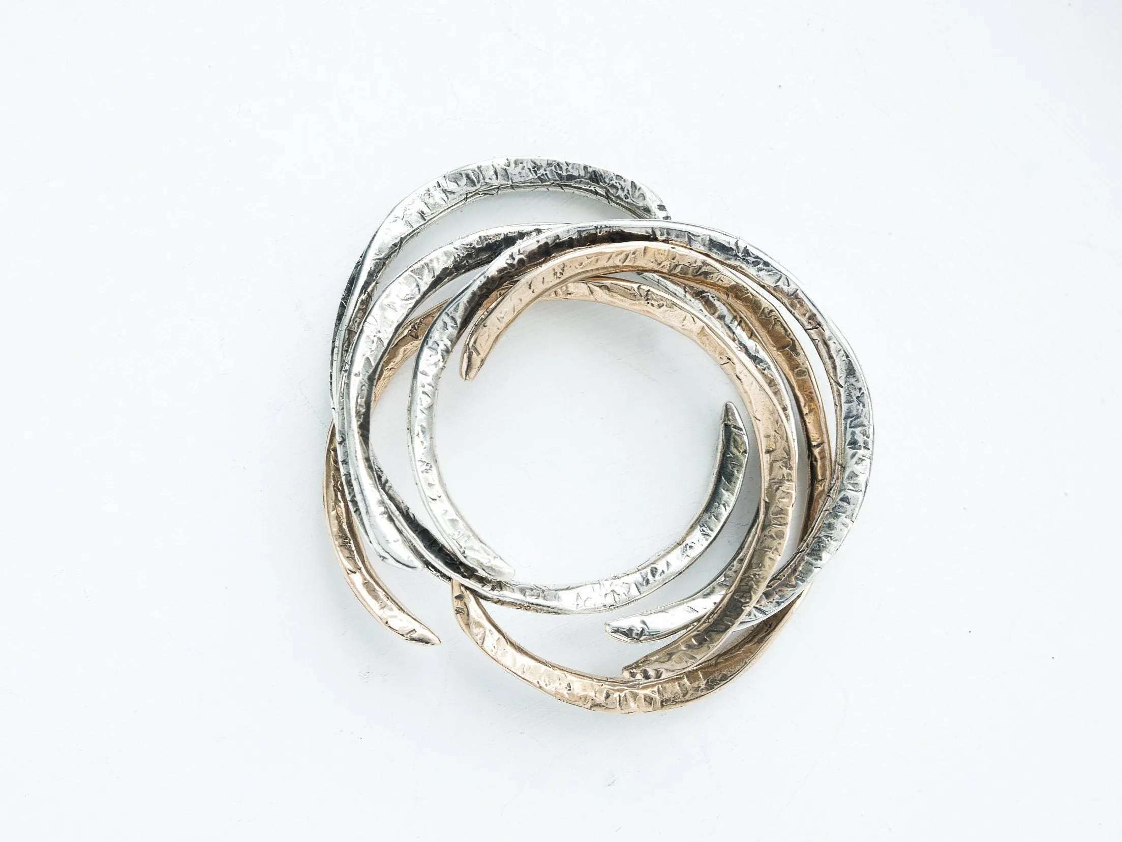 INGRID / Wave Cuff Bracelet