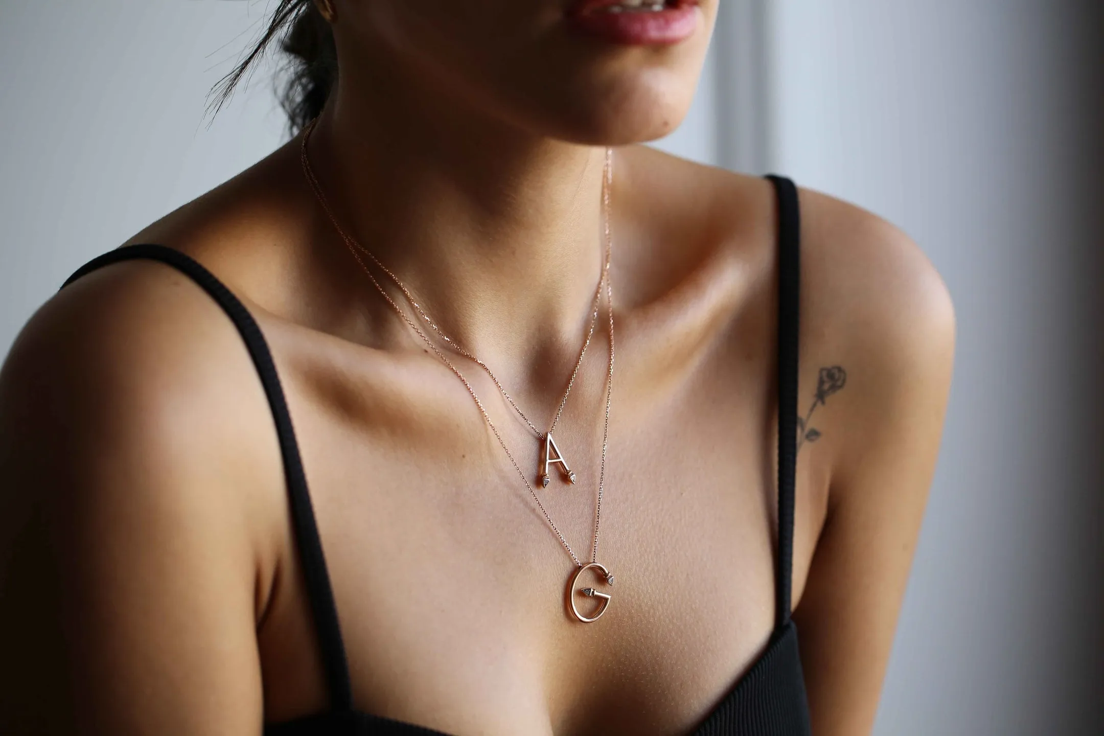 INITIAL DIAMOND GOLD LETTER NECKLACE