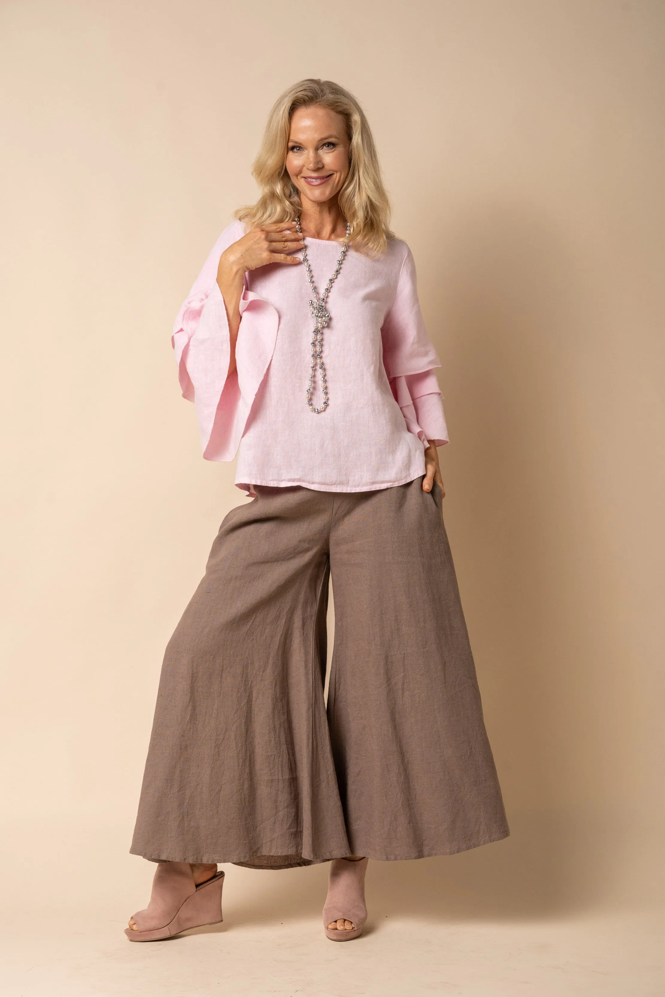 Jadwyn Linen Top in Tutu