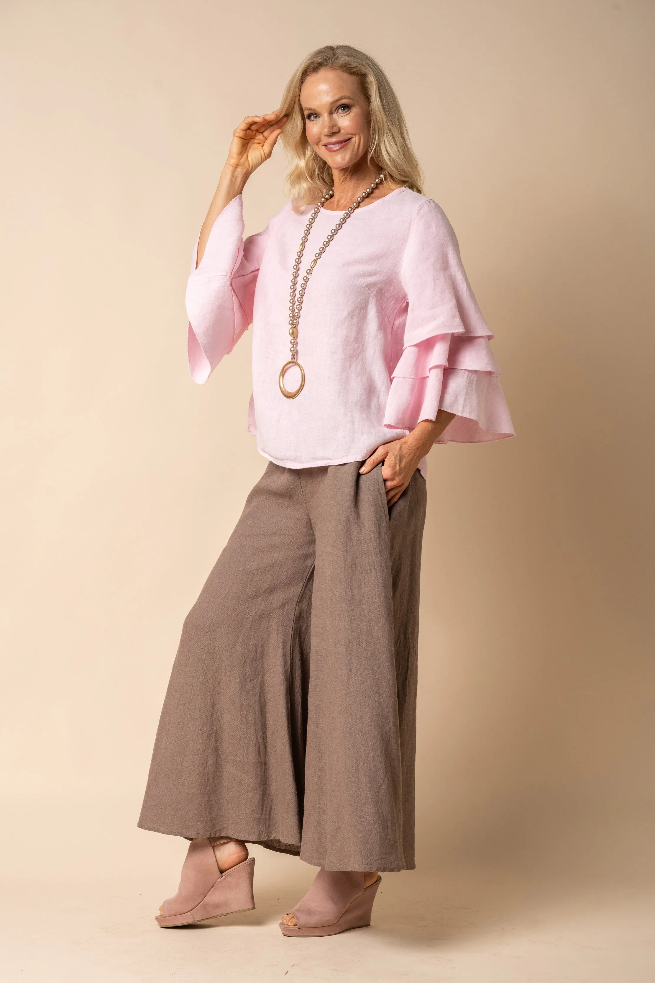 Jadwyn Linen Top in Tutu