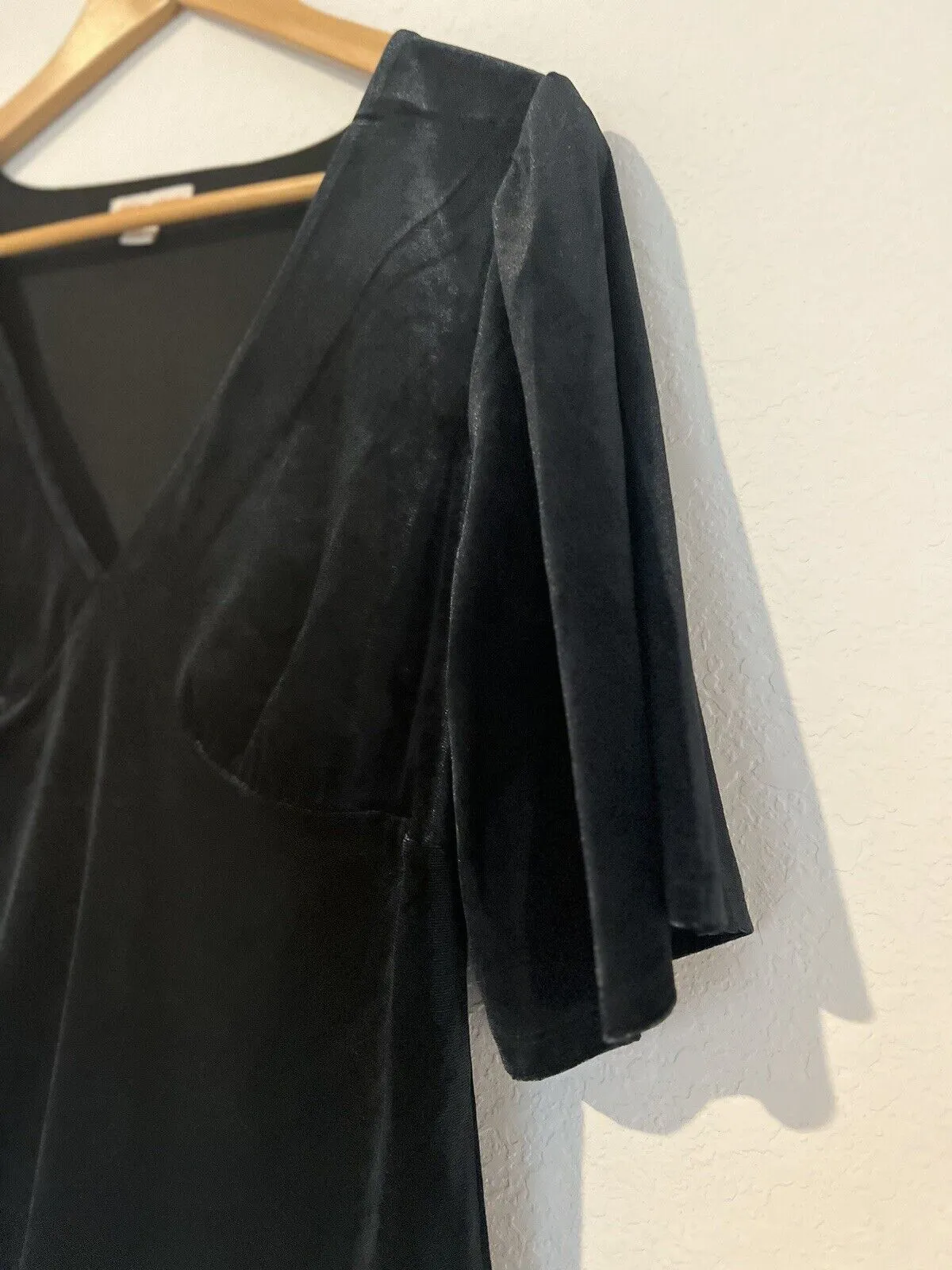 KNOX ROSE Black Velvet Velour Top Sz L Elbow Sleeve Blouse Elegant Party Formal