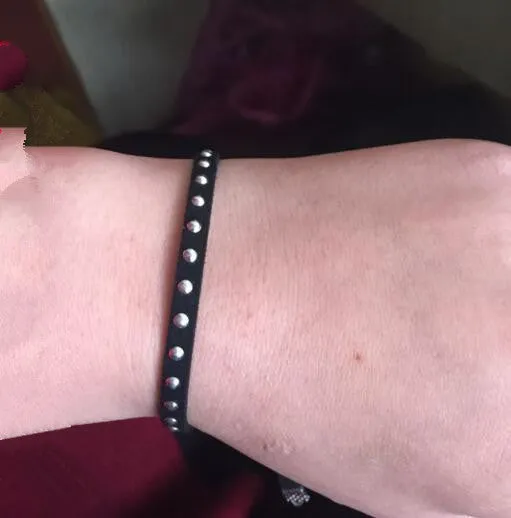 la010 2018 Punk Gothic Black Leather Bracelets Leather Suede Ladies Rivet Bangle Bracelet Cuff Bracelets Bracelets Jewelry 1 pcs