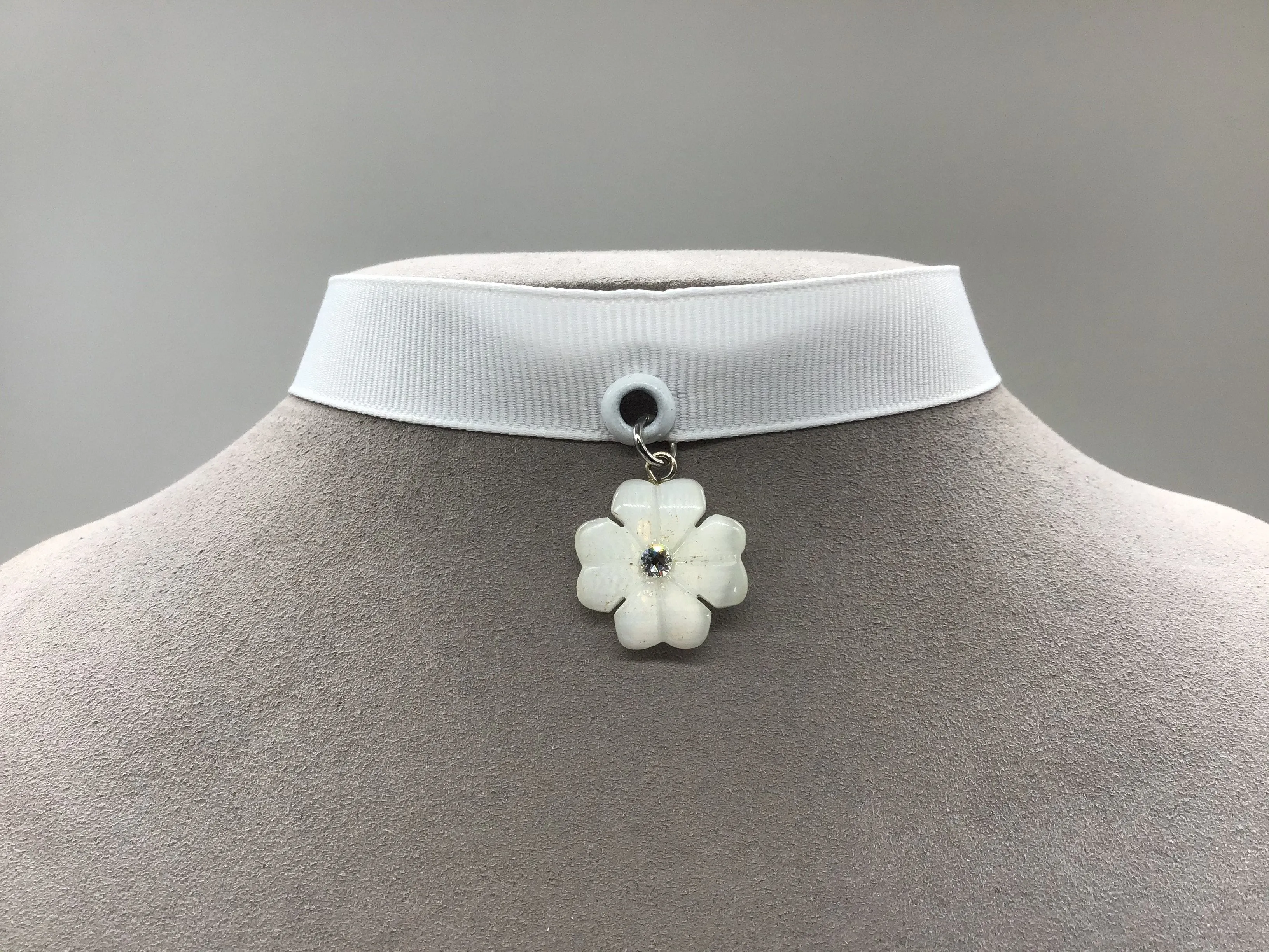 Lady Luck Choker