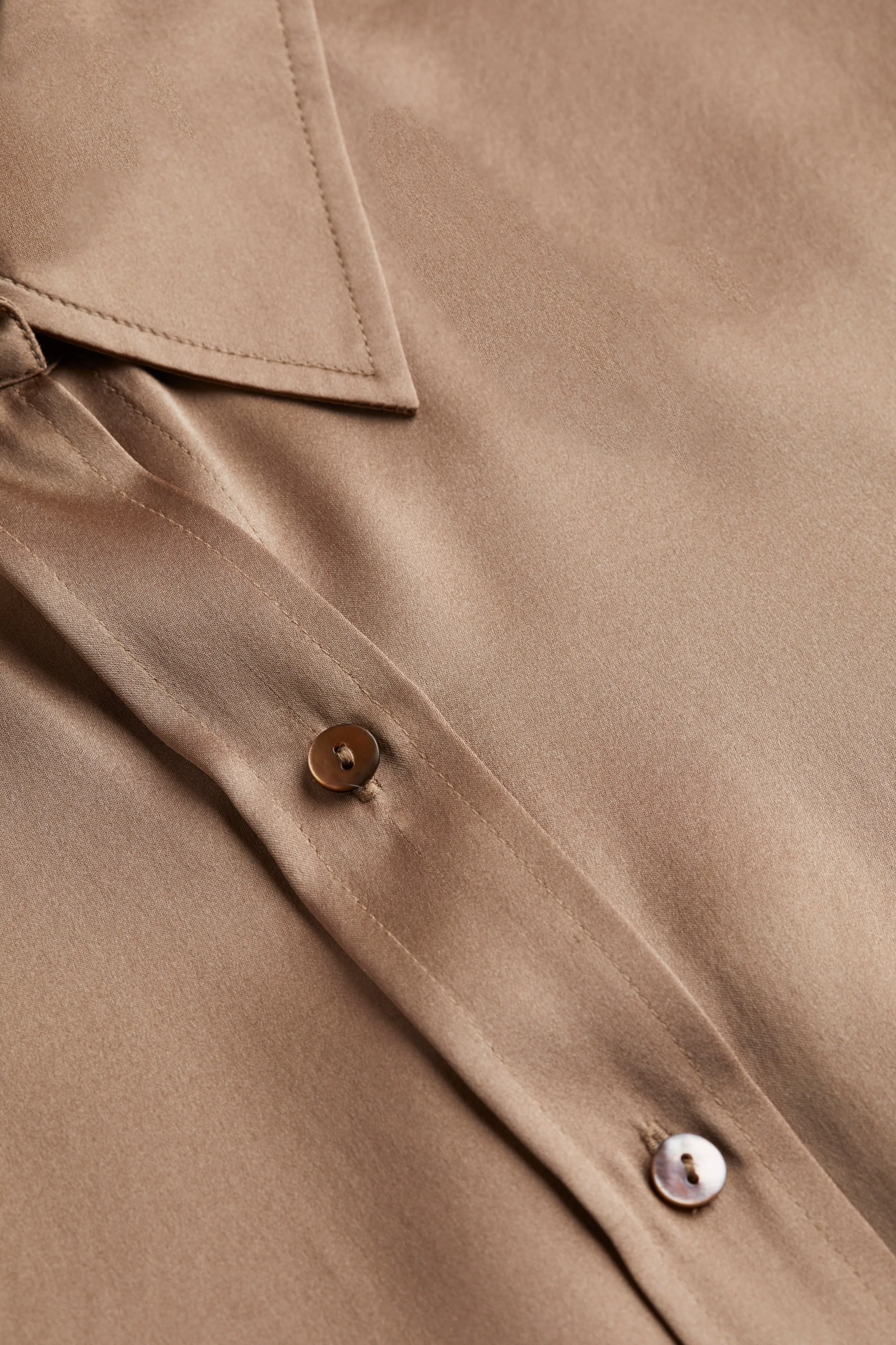 L'AGENCE - Ellah Short Sleeve Silk  Blouse - Dark Cappuccino