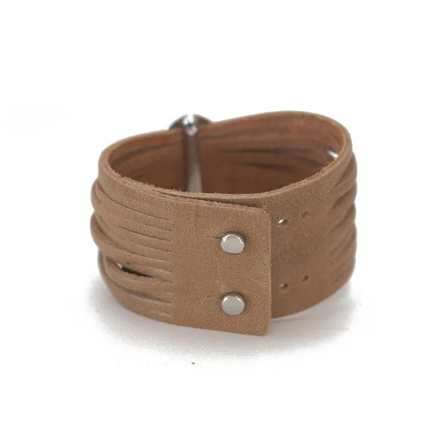 LIPS Cuff – Camel