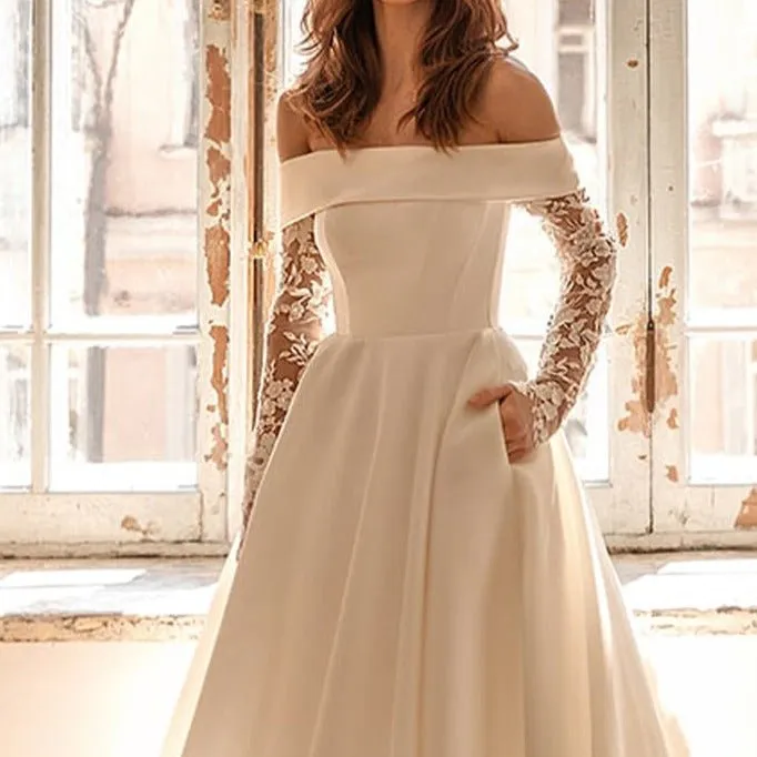 Long Sleeve Lace Elegant Satin Tube Top Long Trailing Simple Wedding Dress