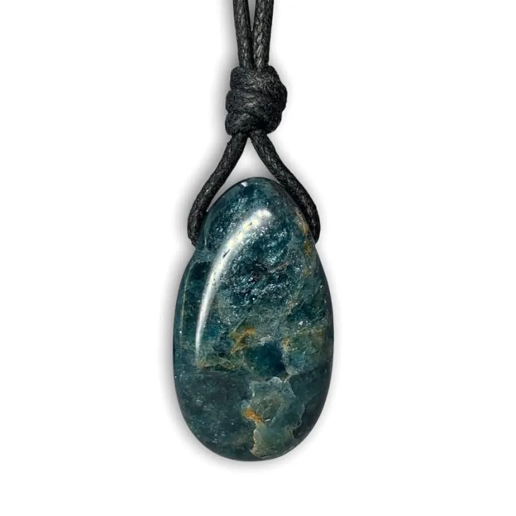 Luck Strings Apatite Pendant - Inspiring Clarity