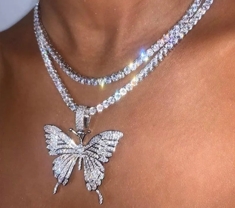 Luxury Elegant Diamond Shiny New Trend  Style Butterfly Pendant Necklace Luxury Rhinestone Chain For Modern Women Bling Tennis Chain Crystal Choker Cool Necklace Women Jewelry Design