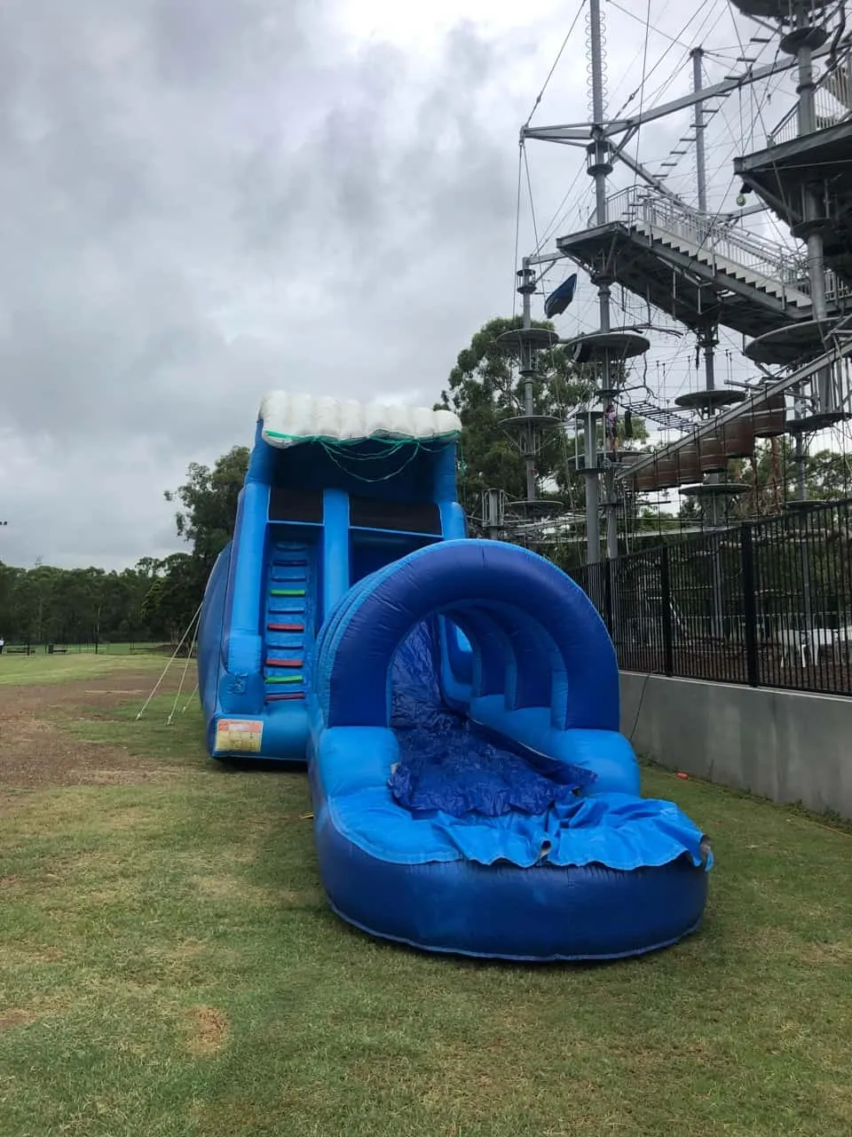 Mega Drop Single Lane Water Slide