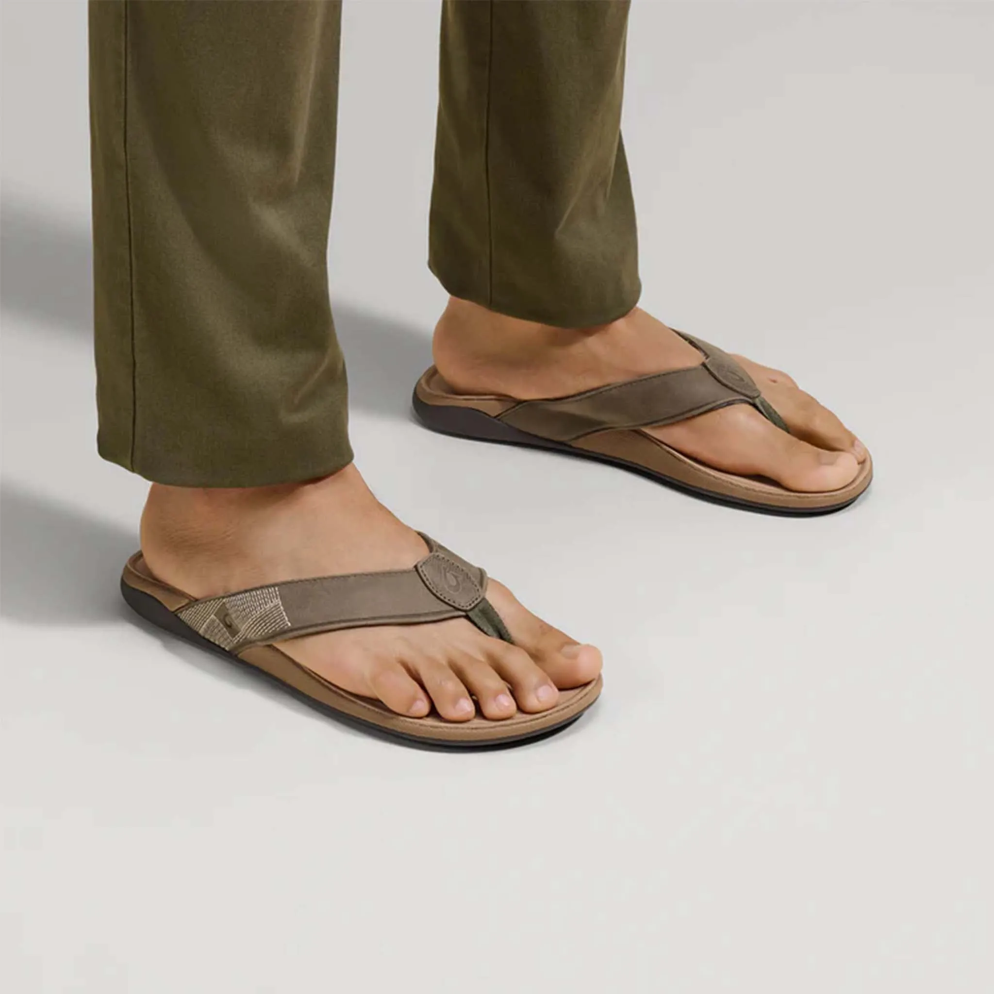 Men's Tuahine Sandals in Hunter and Golden Sand